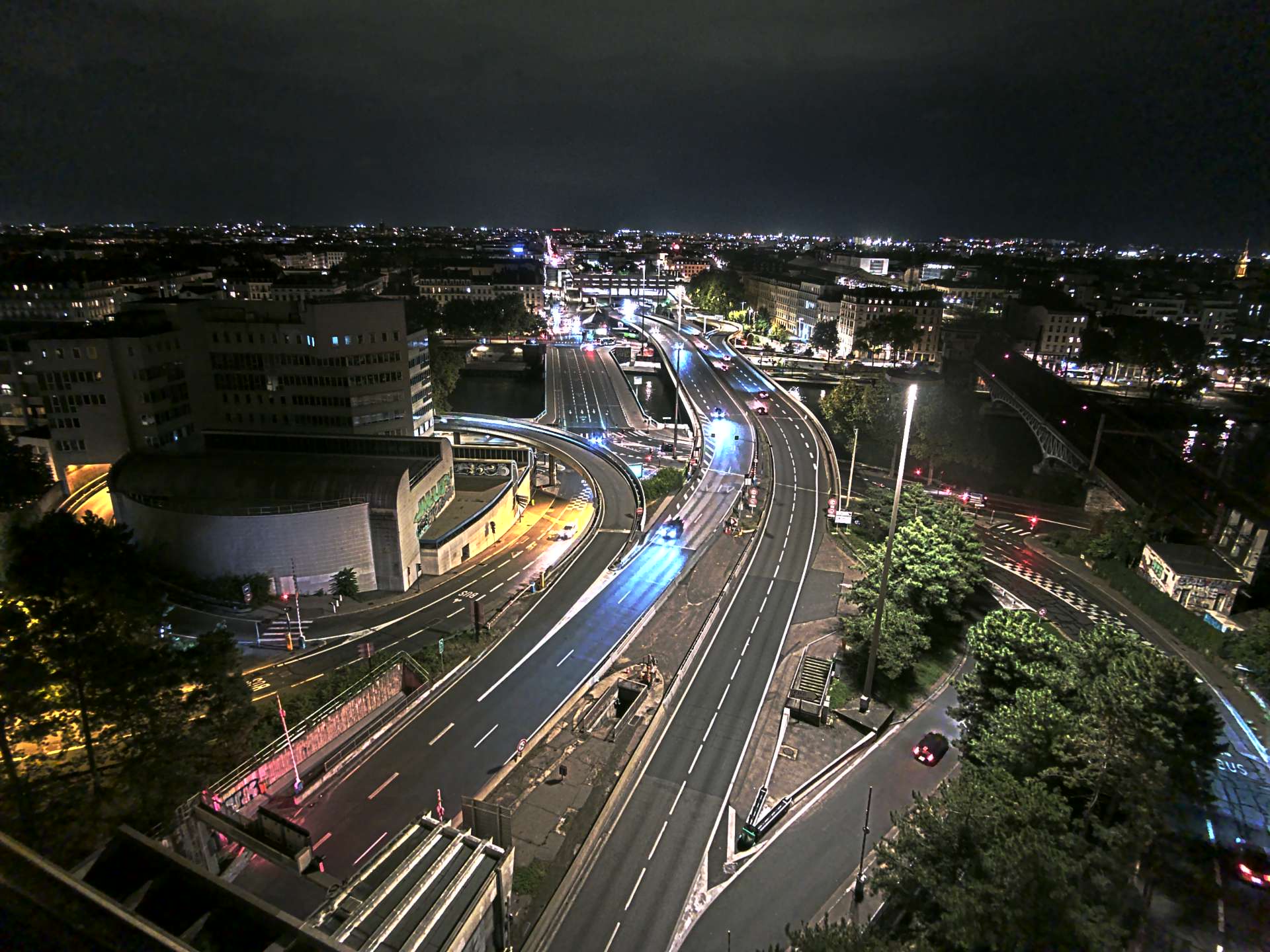 Caméra autoroute à Lyon Perrache à l'entrée Sud du Tunnel sous Fourvière, en direction de Marseille