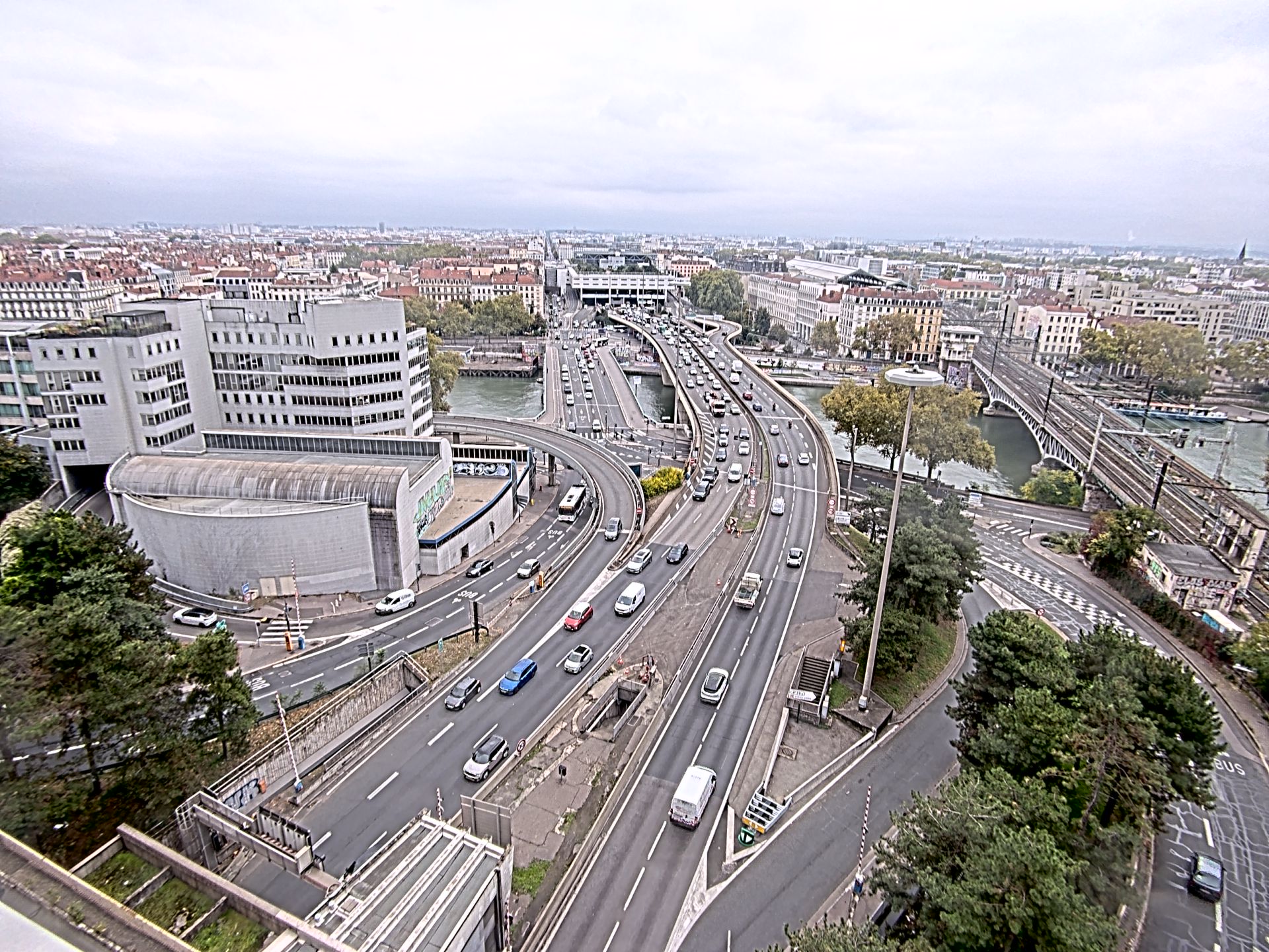Caméra autoroute à Lyon Perrache à l'entrée Sud du Tunnel sous Fourvière, en direction de Marseille
