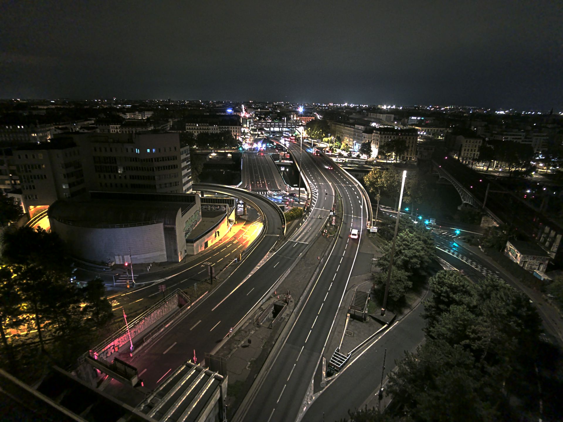 Caméra autoroute à Lyon Perrache à l'entrée Sud du Tunnel sous Fourvière, en direction de Marseille