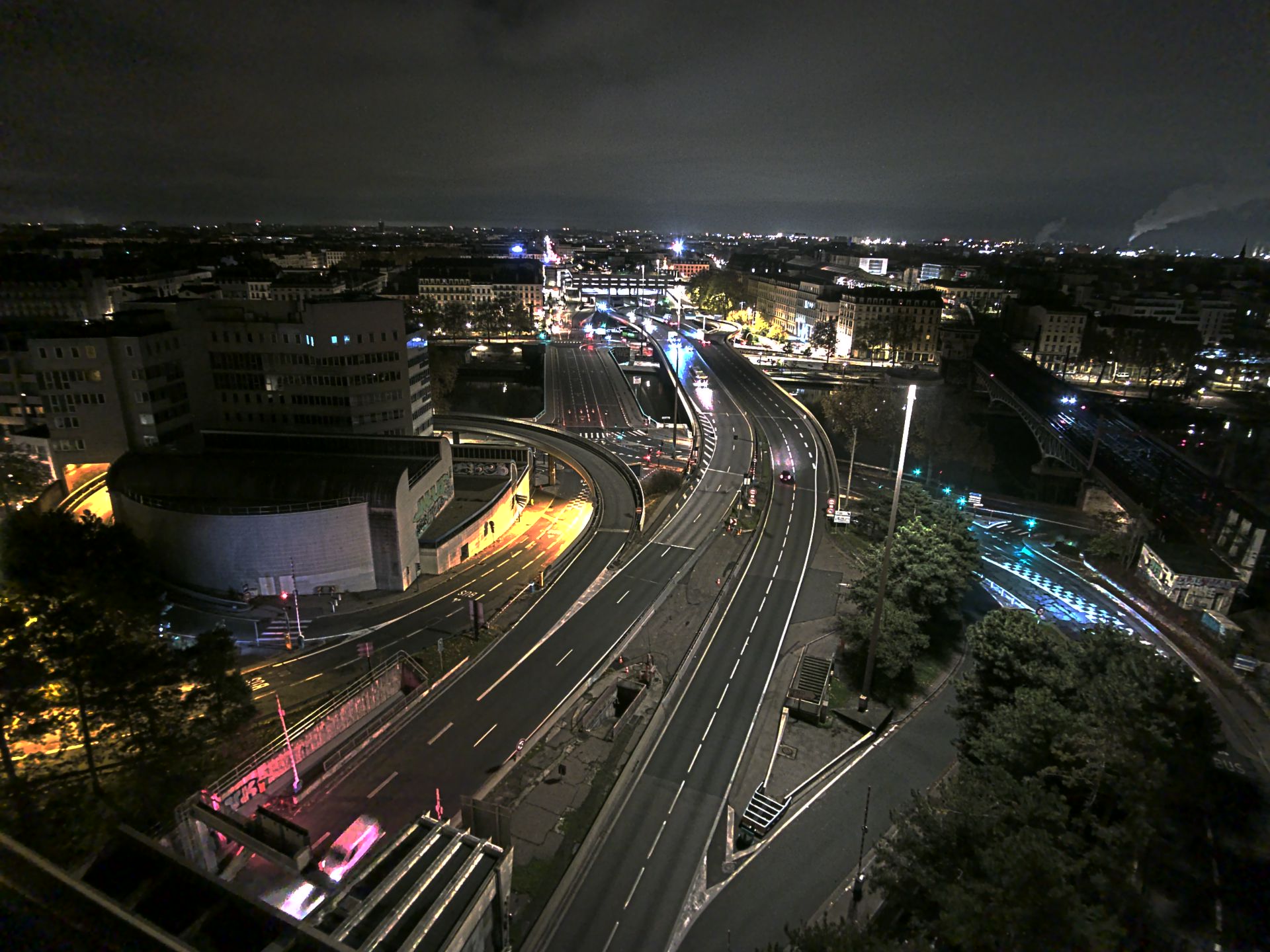 Caméra autoroute à Lyon Perrache à l'entrée Sud du Tunnel sous Fourvière, en direction de Marseille