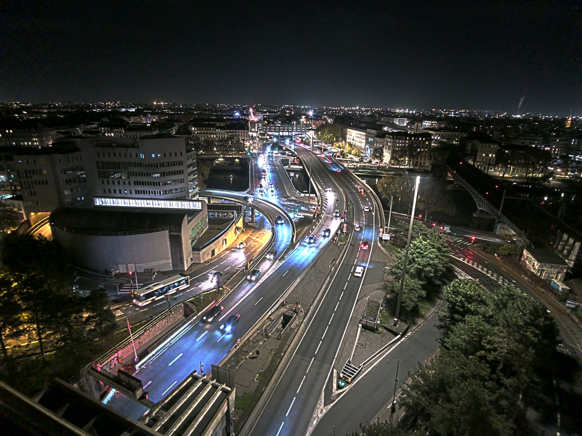 Caméra autoroute à Lyon Perrache à l'entrée Sud du Tunnel sous Fourvière, en direction de Marseille