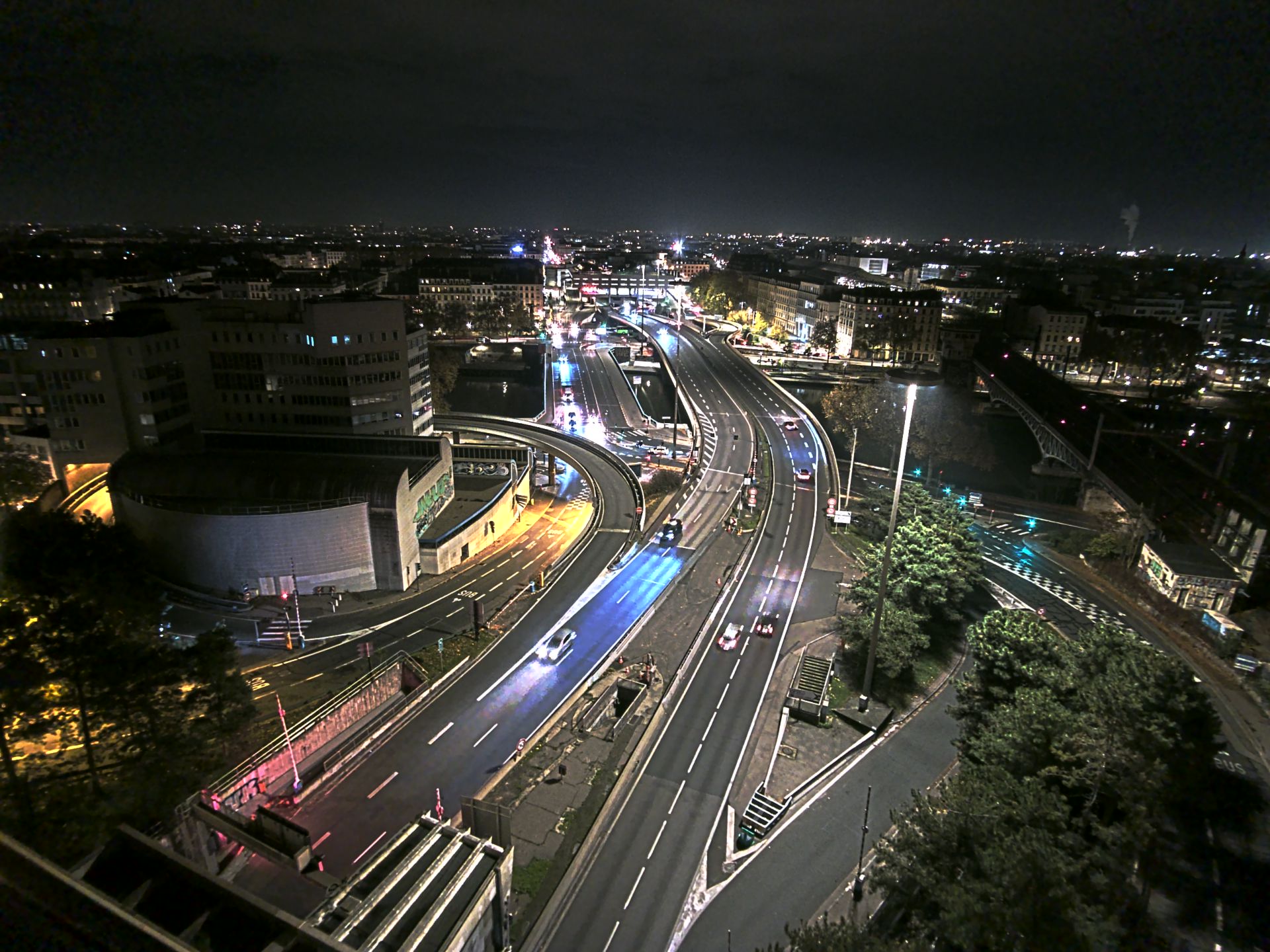 Caméra autoroute à Lyon Perrache à l'entrée Sud du Tunnel sous Fourvière, en direction de Marseille
