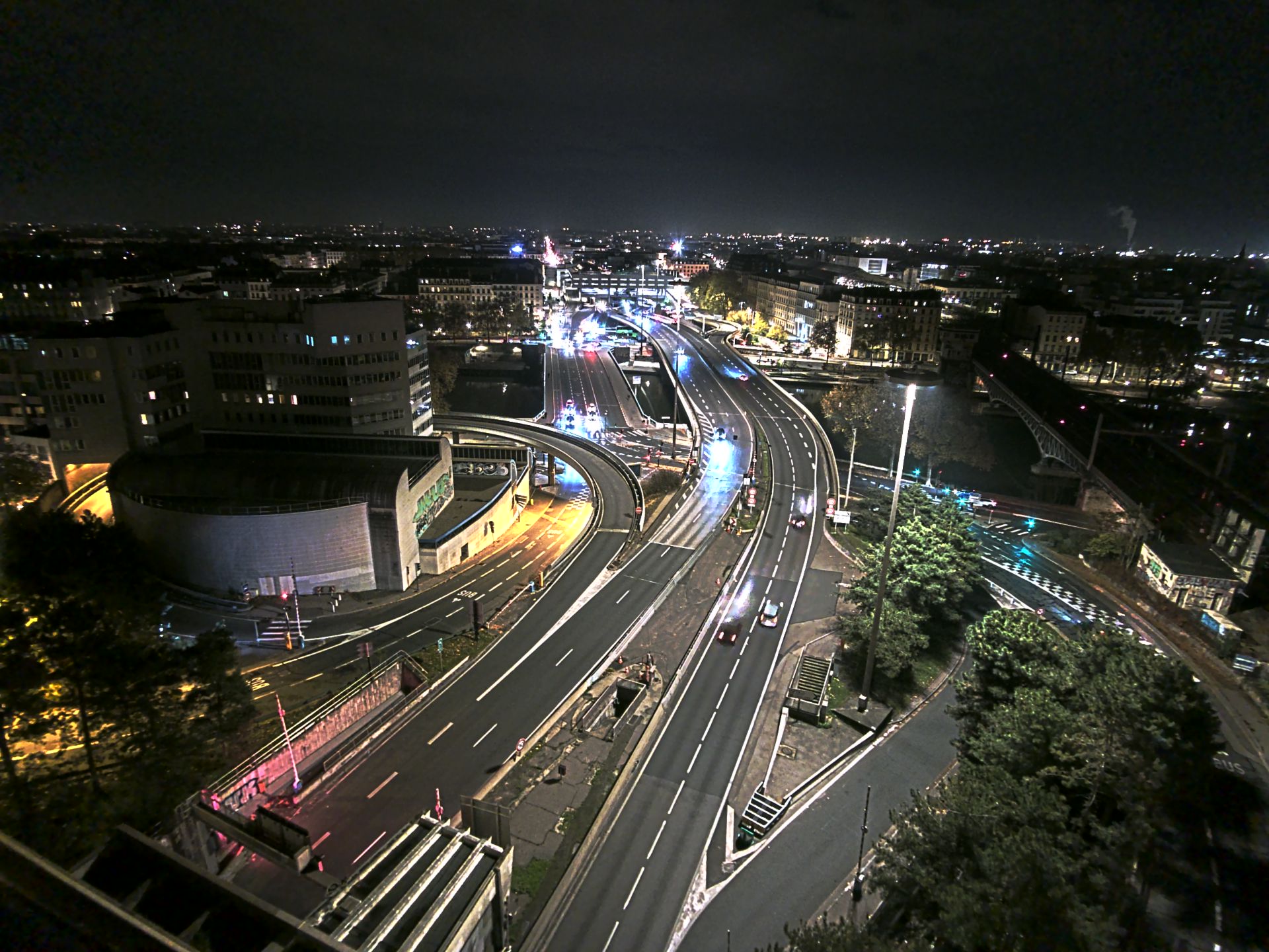Caméra autoroute à Lyon Perrache à l'entrée Sud du Tunnel sous Fourvière, en direction de Marseille