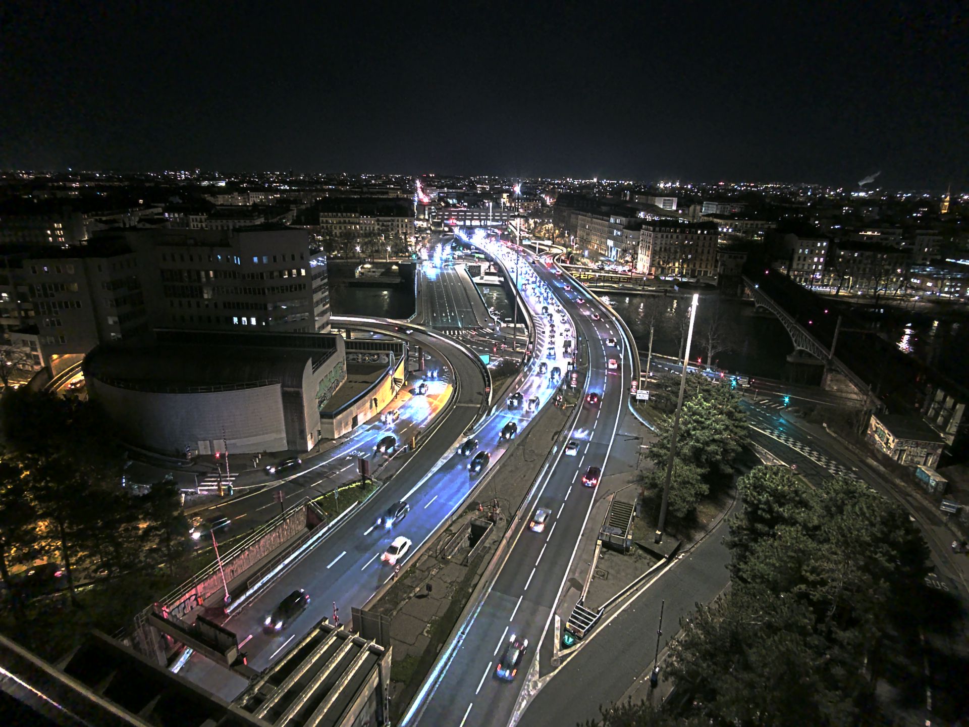 Caméra autoroute à Lyon Perrache à l'entrée Sud du Tunnel sous Fourvière, en direction de Marseille