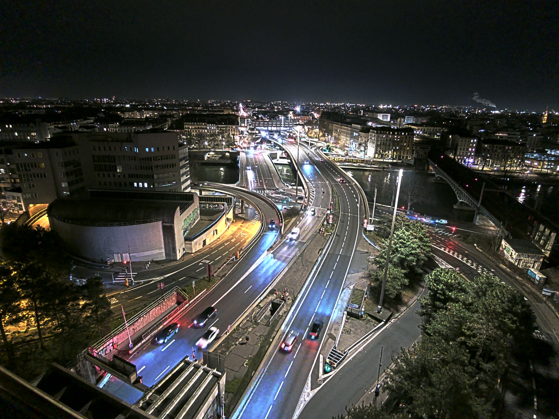 Caméra autoroute à Lyon Perrache à l'entrée Sud du Tunnel sous Fourvière, en direction de Marseille