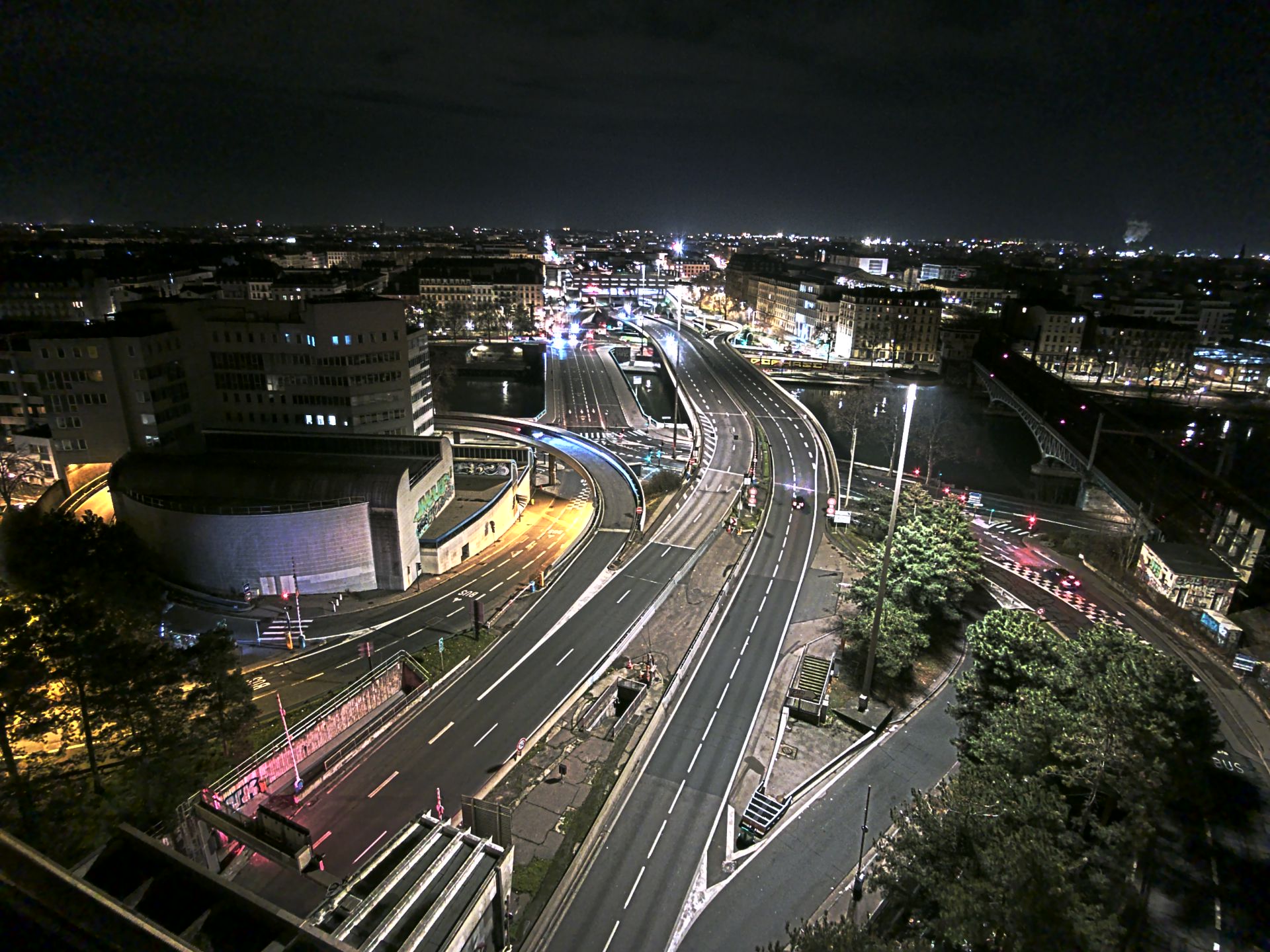 Caméra autoroute à Lyon Perrache à l'entrée Sud du Tunnel sous Fourvière, en direction de Marseille