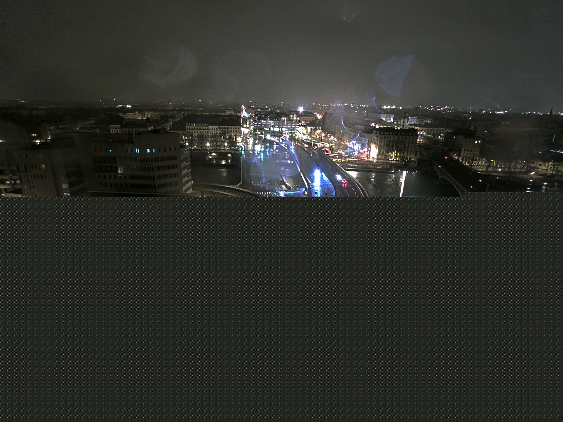 Caméra autoroute à Lyon Perrache à l'entrée Sud du Tunnel sous Fourvière, en direction de Marseille