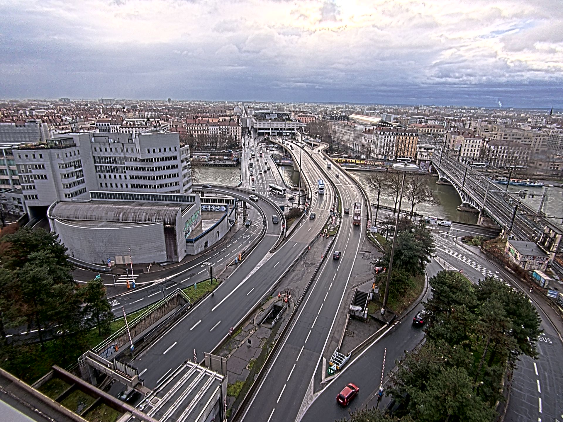 Caméra autoroute à Lyon Perrache à l'entrée Sud du Tunnel sous Fourvière, en direction de Marseille