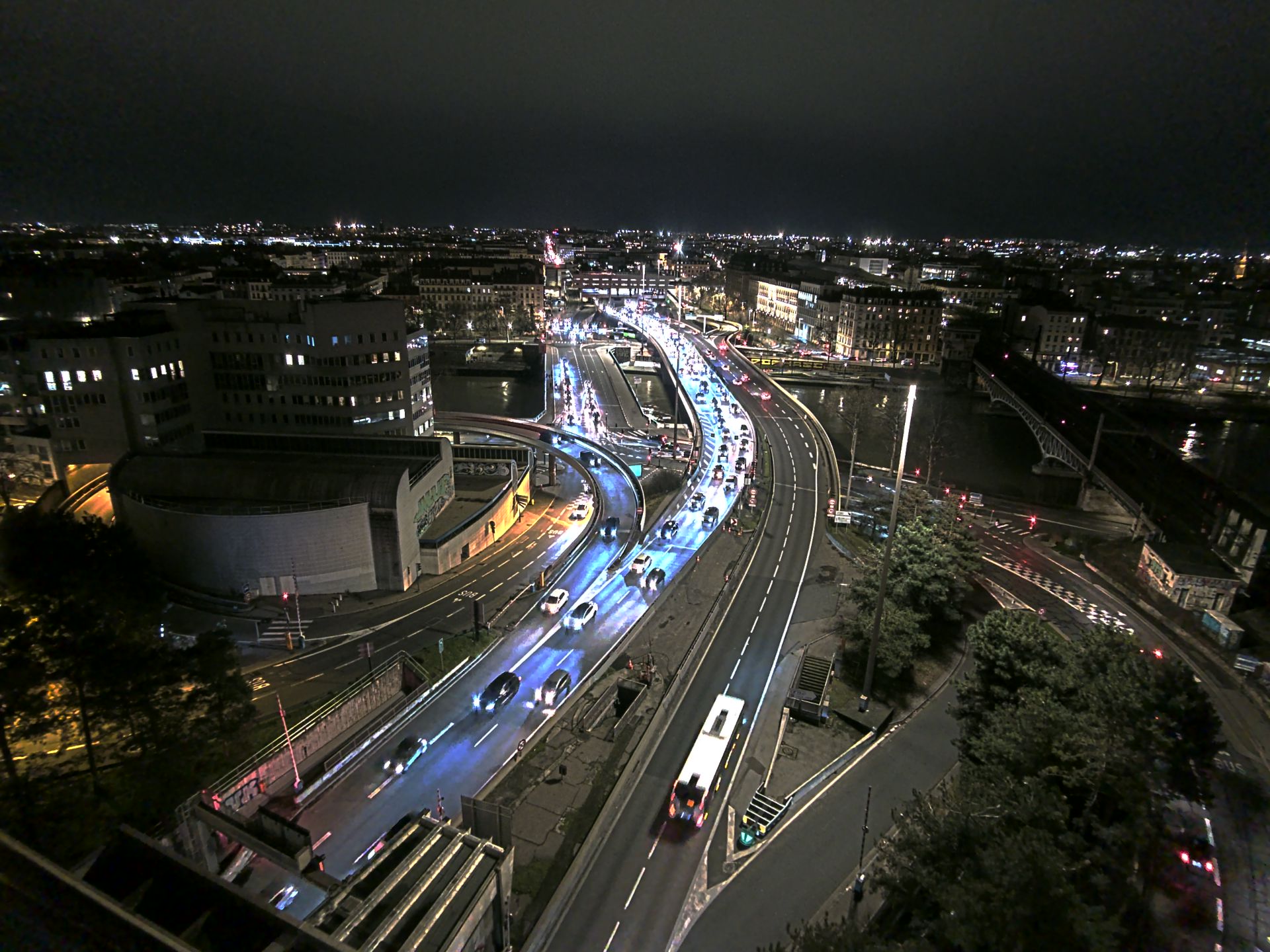 Caméra autoroute à Lyon Perrache à l'entrée Sud du Tunnel sous Fourvière, en direction de Marseille