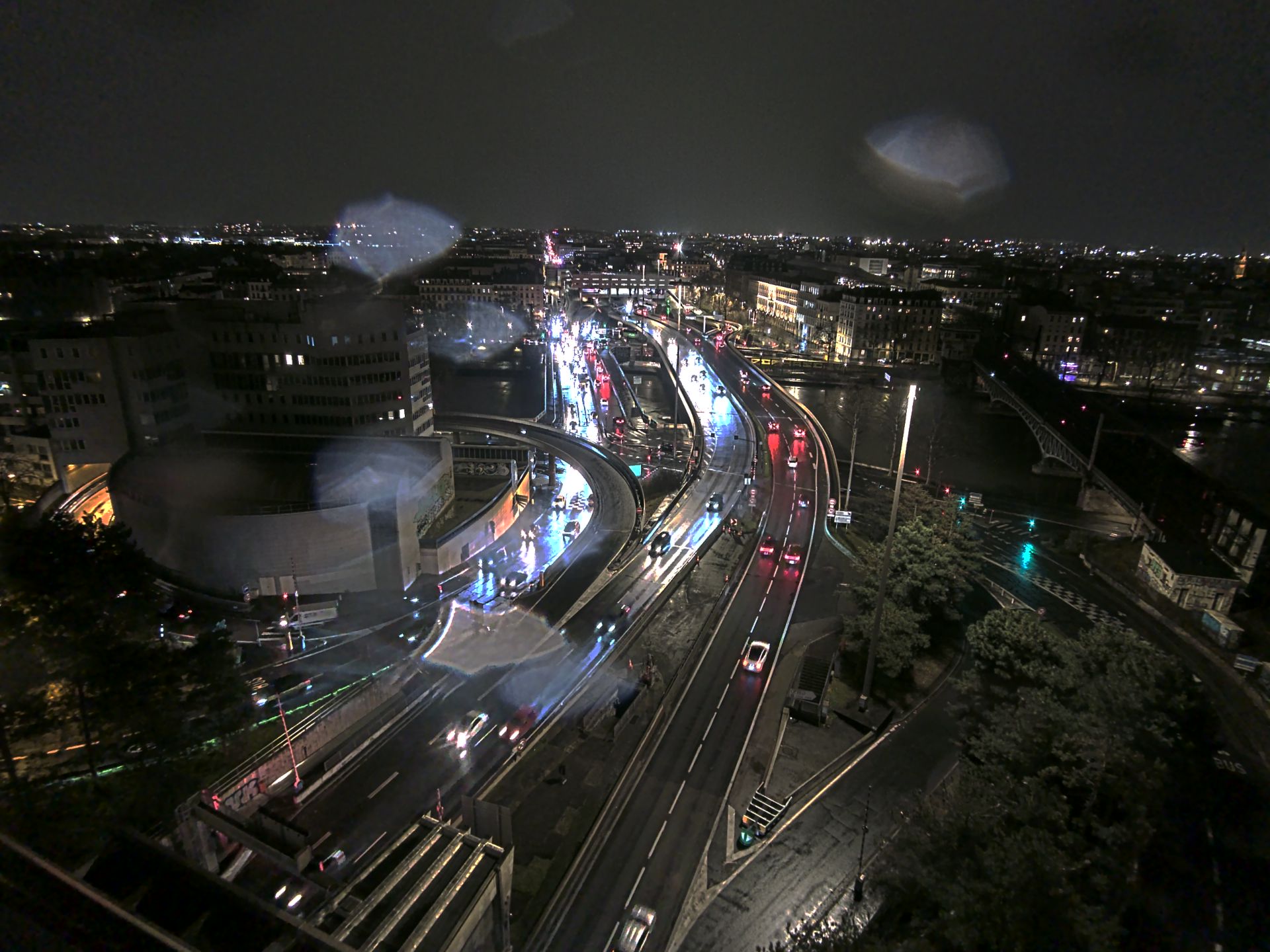 Caméra autoroute à Lyon Perrache à l'entrée Sud du Tunnel sous Fourvière, en direction de Marseille