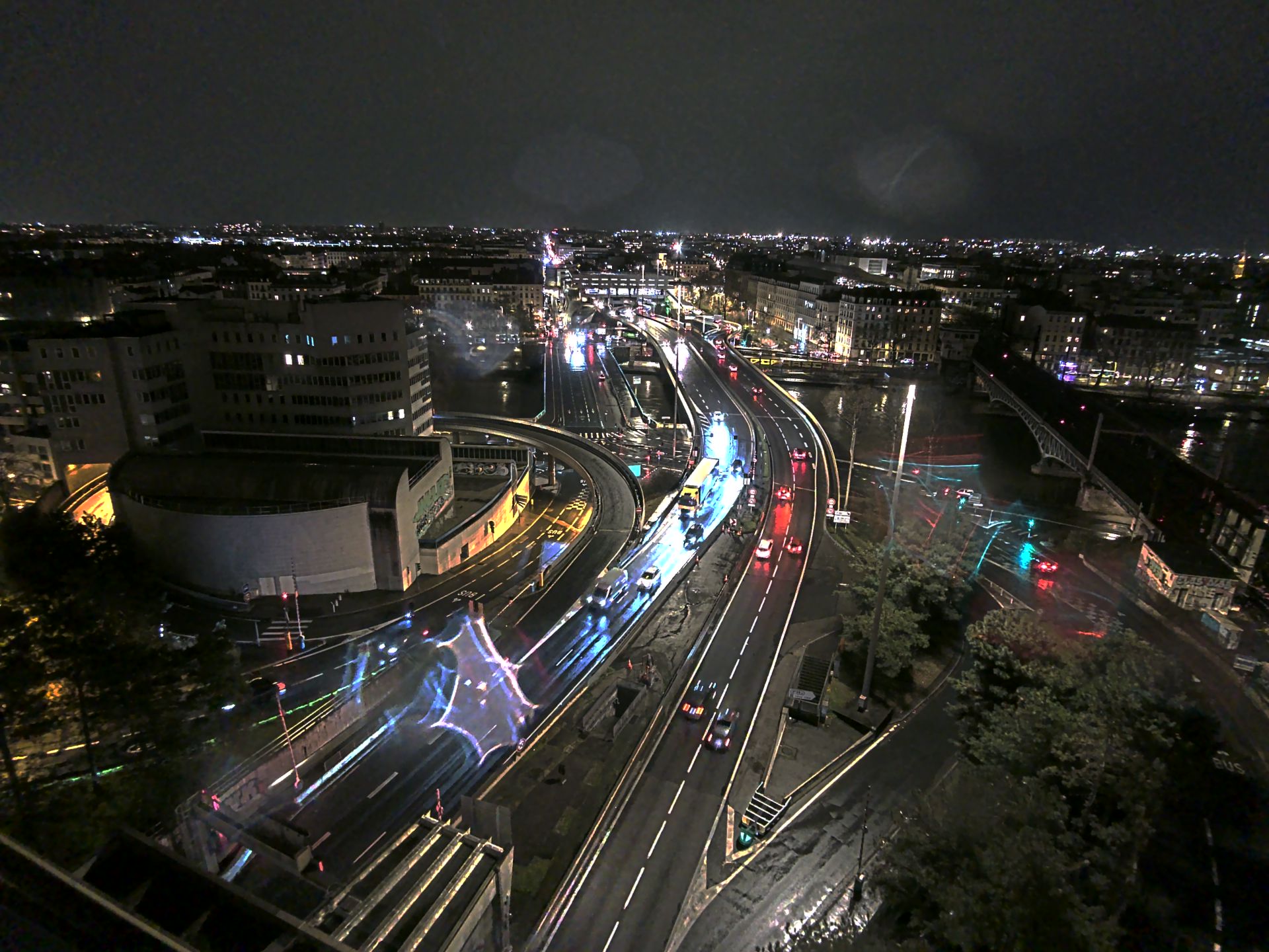 Caméra autoroute à Lyon Perrache à l'entrée Sud du Tunnel sous Fourvière, en direction de Marseille