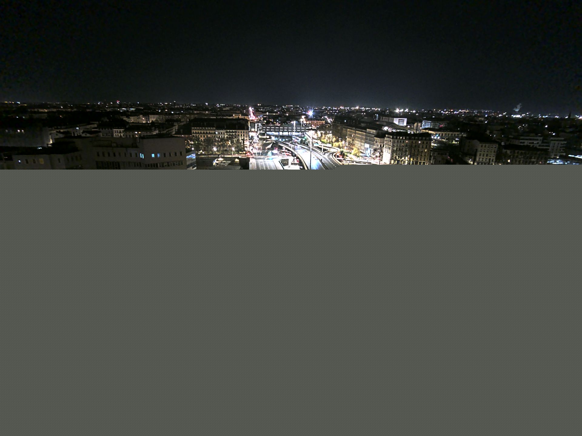 Caméra autoroute à Lyon Perrache à l'entrée Sud du Tunnel sous Fourvière, en direction de Marseille