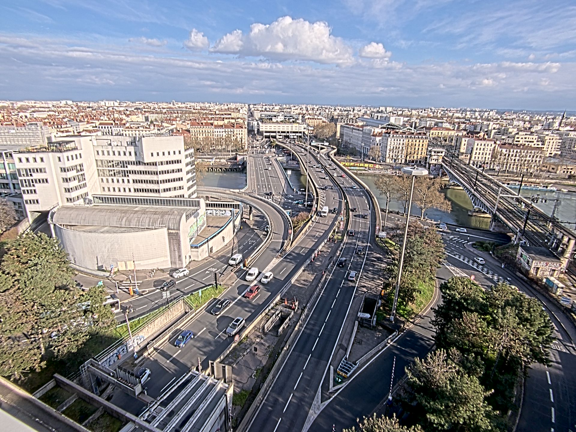 Caméra autoroute à Lyon Perrache à l'entrée Sud du Tunnel sous Fourvière, en direction de Marseille