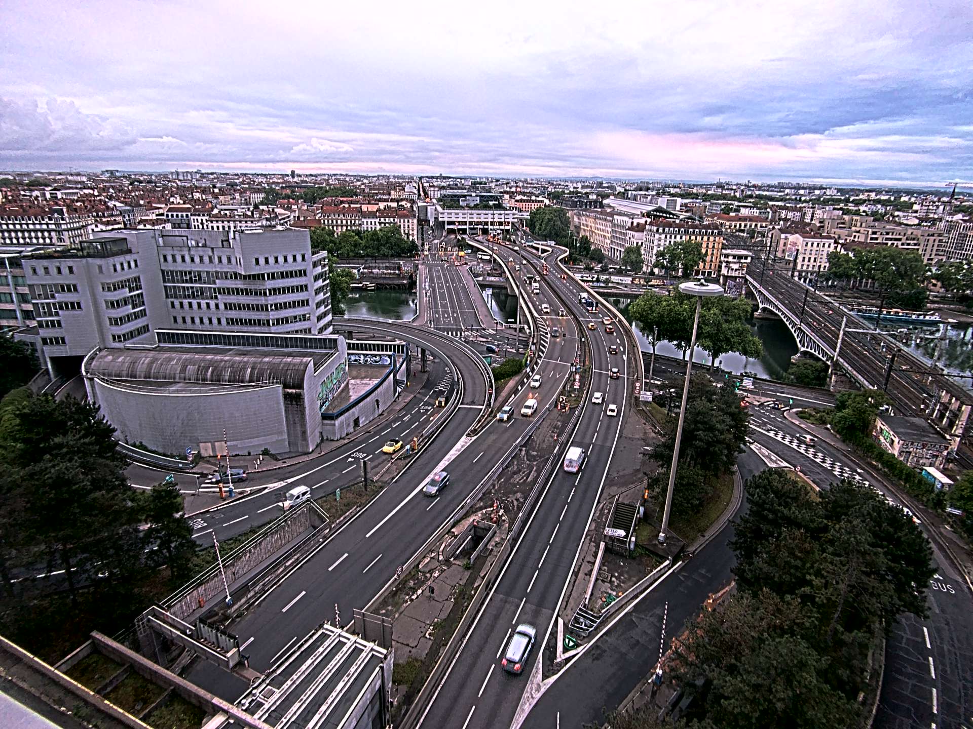 Caméra autoroute à Lyon Perrache à l'entrée Sud du Tunnel sous Fourvière, en direction de Marseille