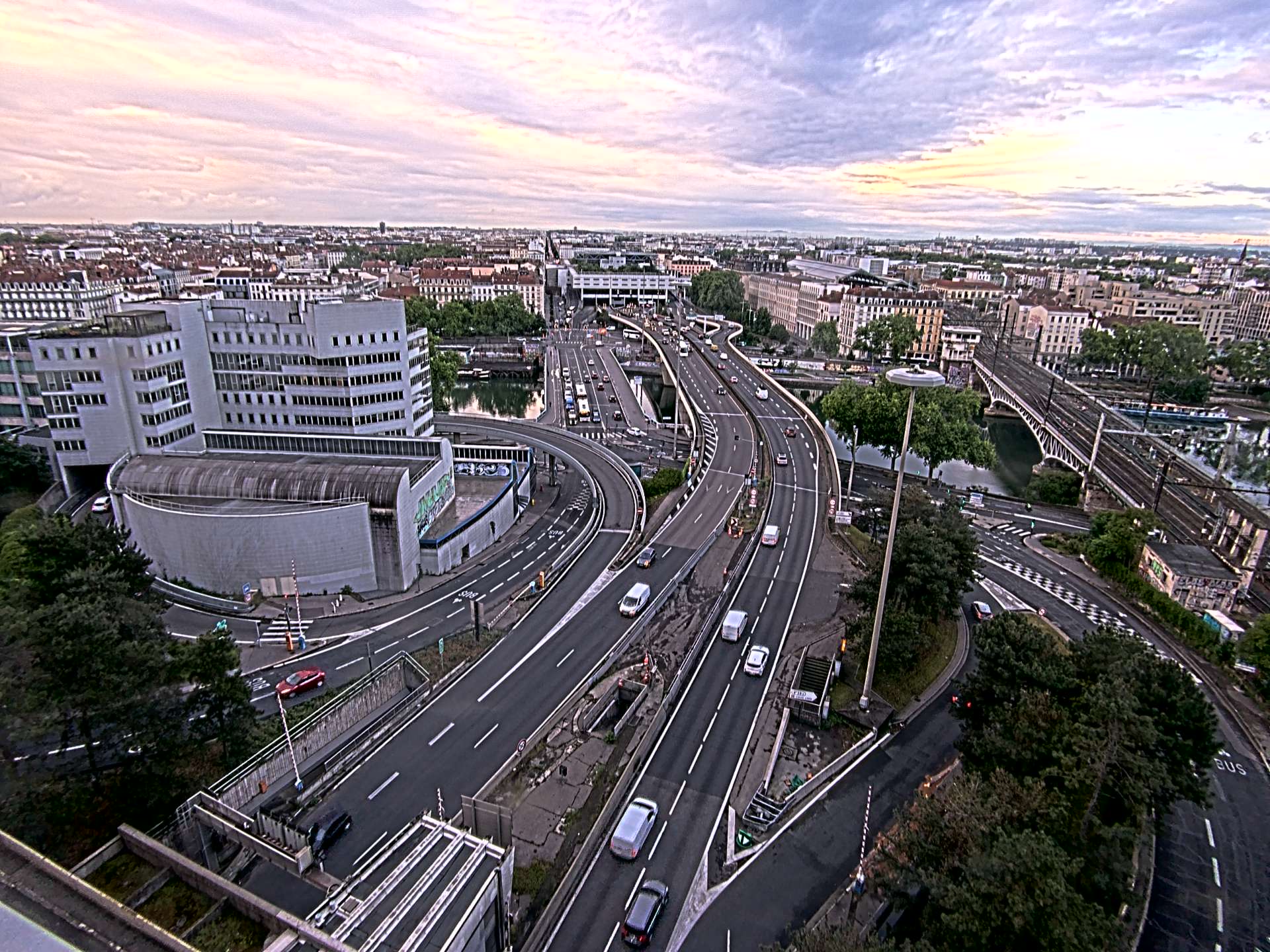 Caméra autoroute à Lyon Perrache à l'entrée Sud du Tunnel sous Fourvière, en direction de Marseille