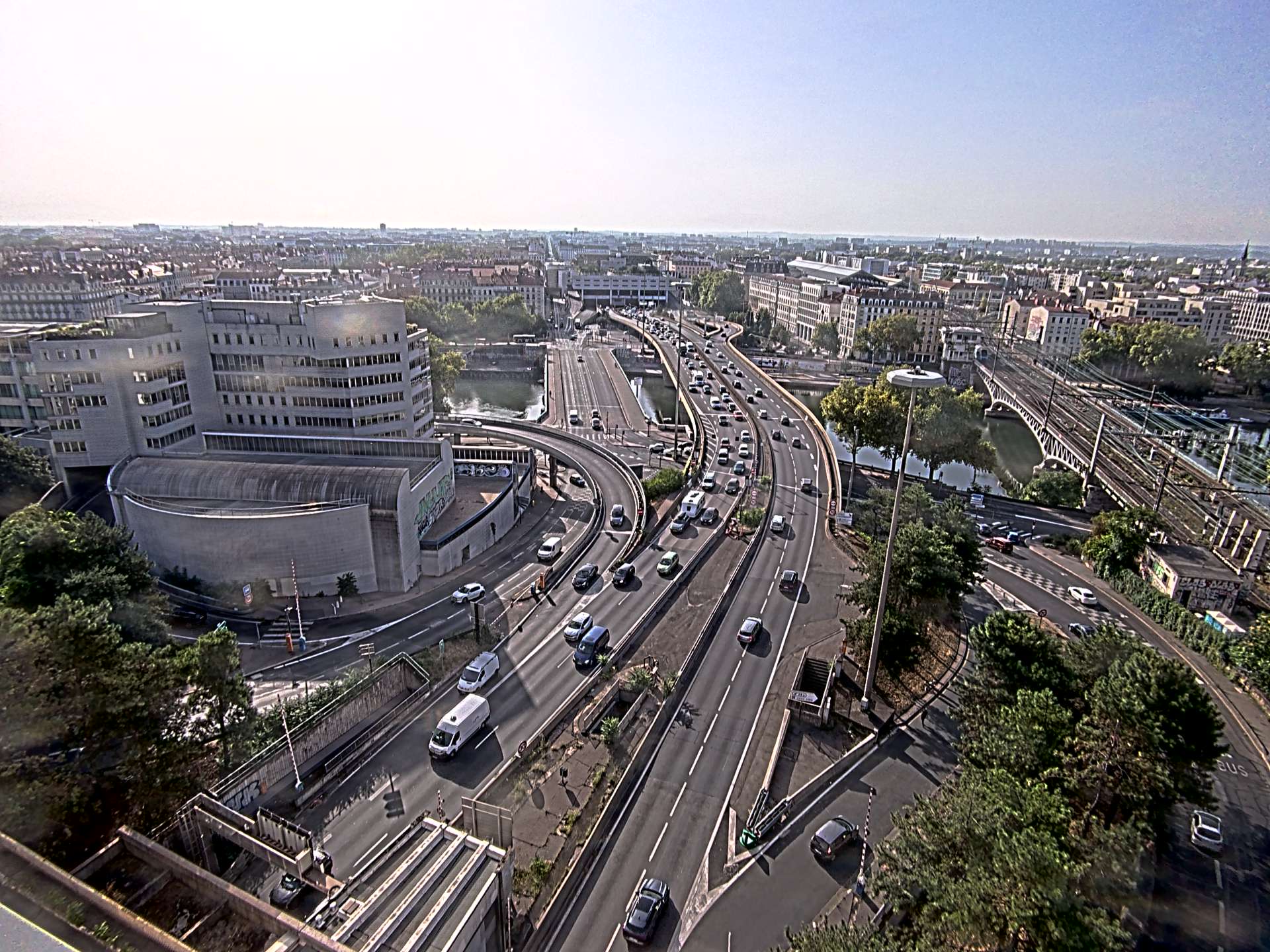 Caméra autoroute à Lyon Perrache à l'entrée Sud du Tunnel sous Fourvière, en direction de Marseille