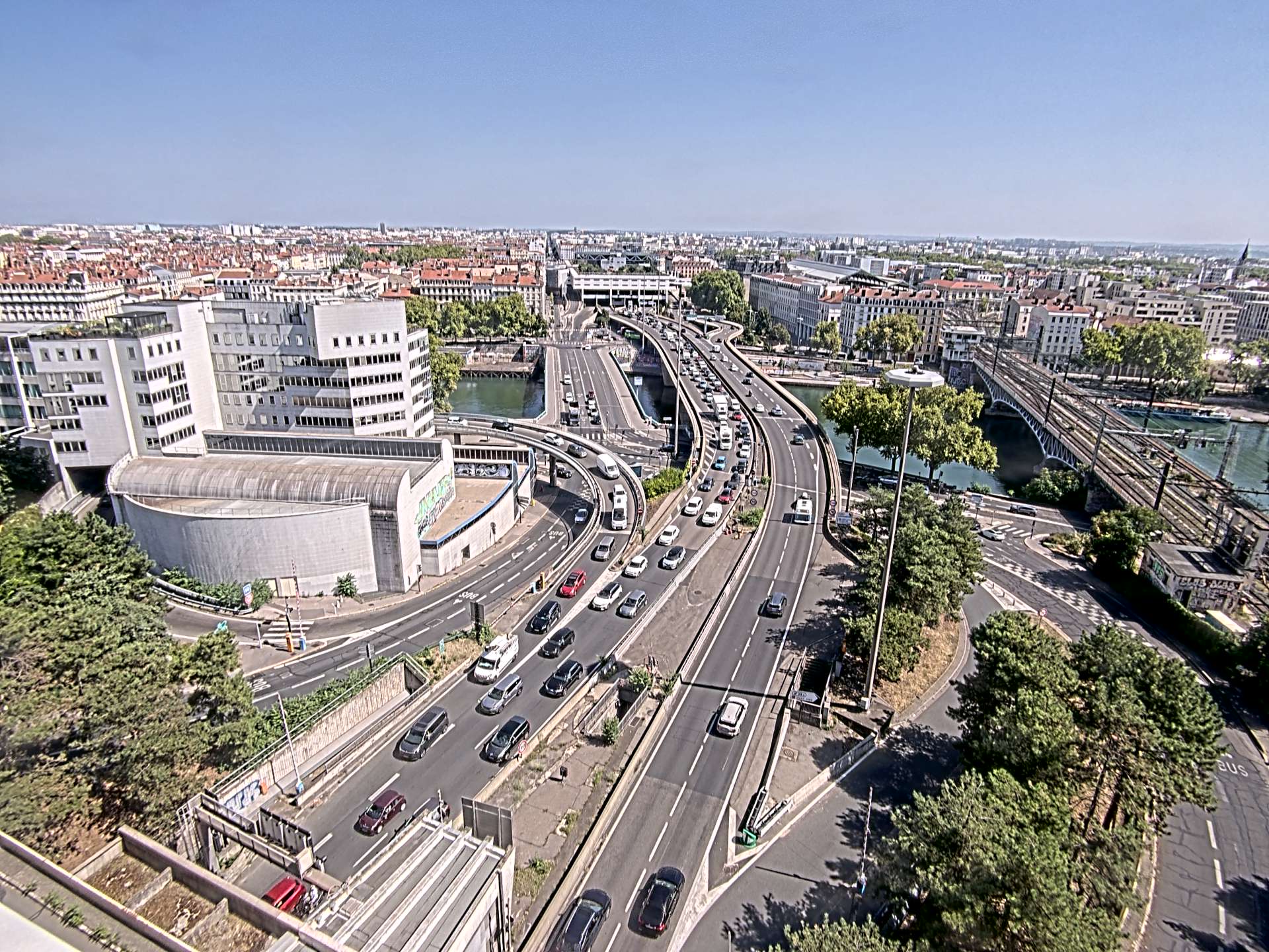 Caméra autoroute à Lyon Perrache à l'entrée Sud du Tunnel sous Fourvière, en direction de Marseille