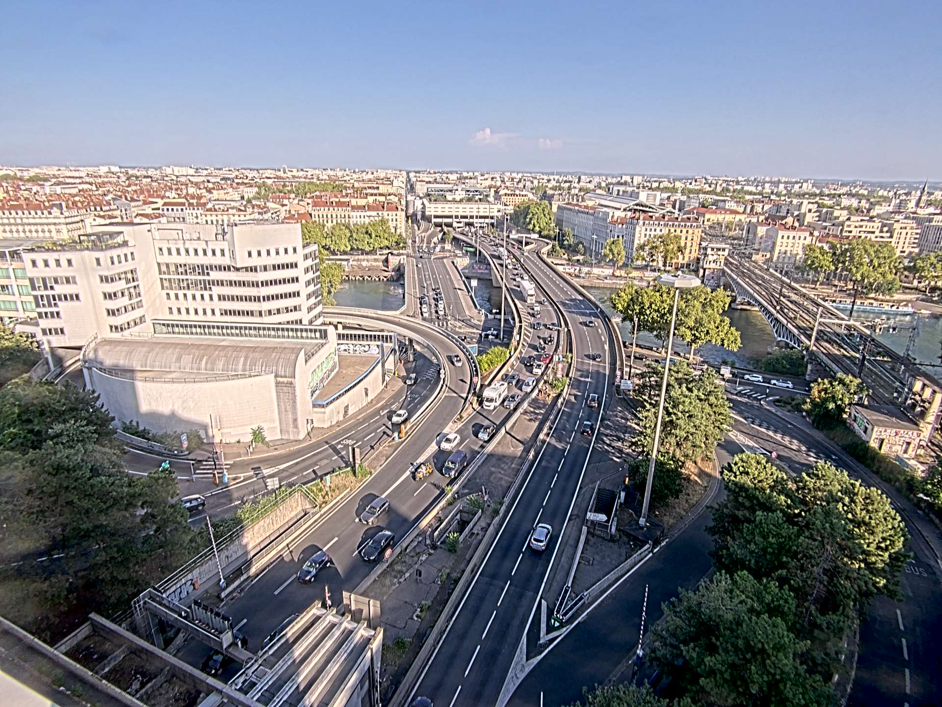 Caméra autoroute à Lyon Perrache à l'entrée Sud du Tunnel sous Fourvière, en direction de Marseille