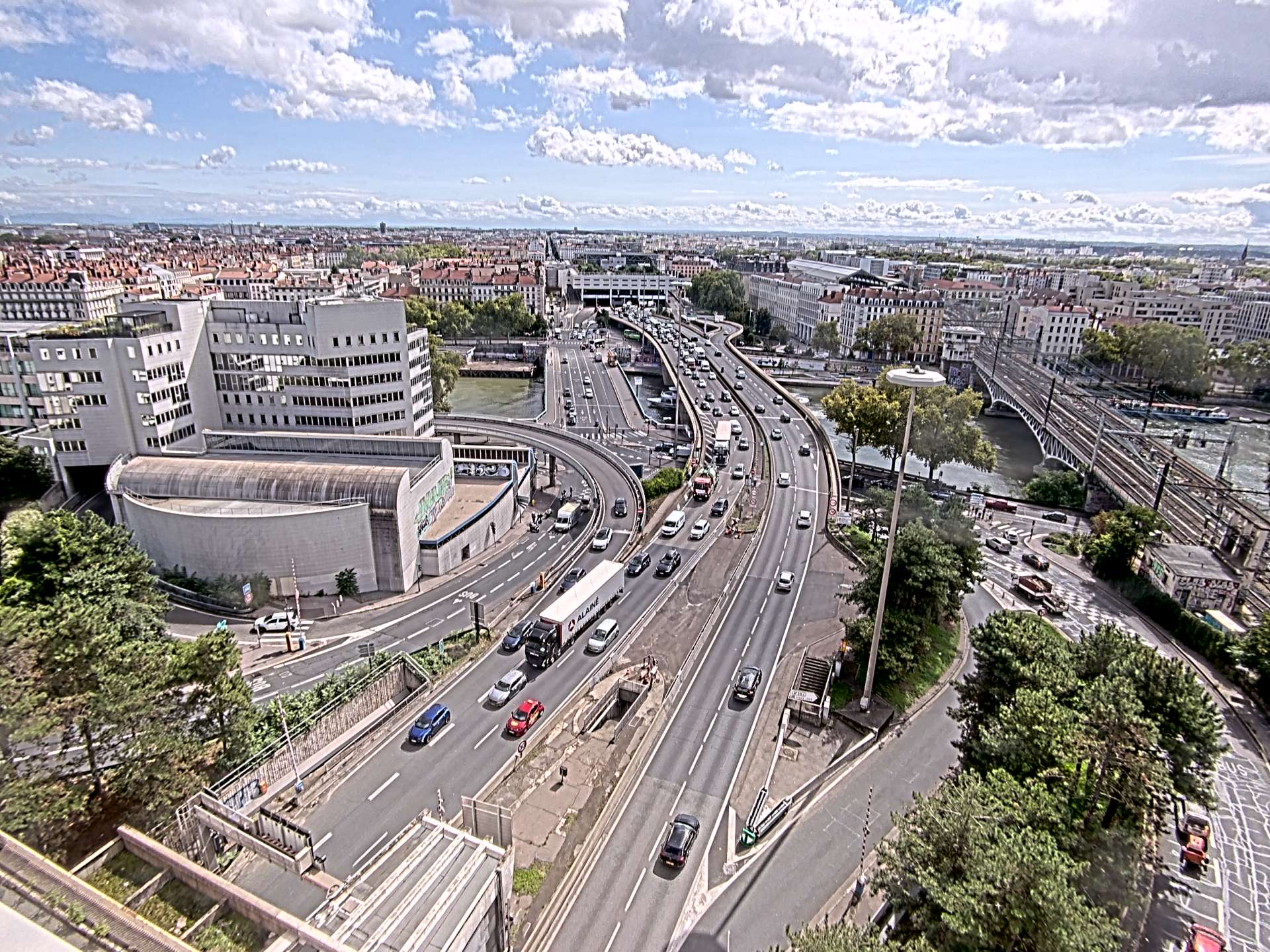 Caméra autoroute à Lyon Perrache à l'entrée Sud du Tunnel sous Fourvière, en direction de Marseille