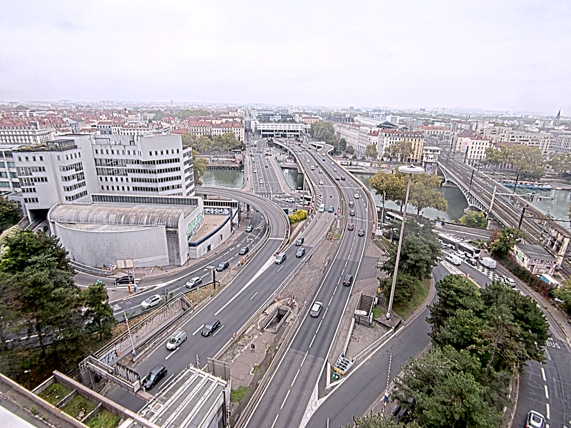Caméra autoroute à Lyon Perrache à l'entrée Sud du Tunnel sous Fourvière, en direction de Marseille
