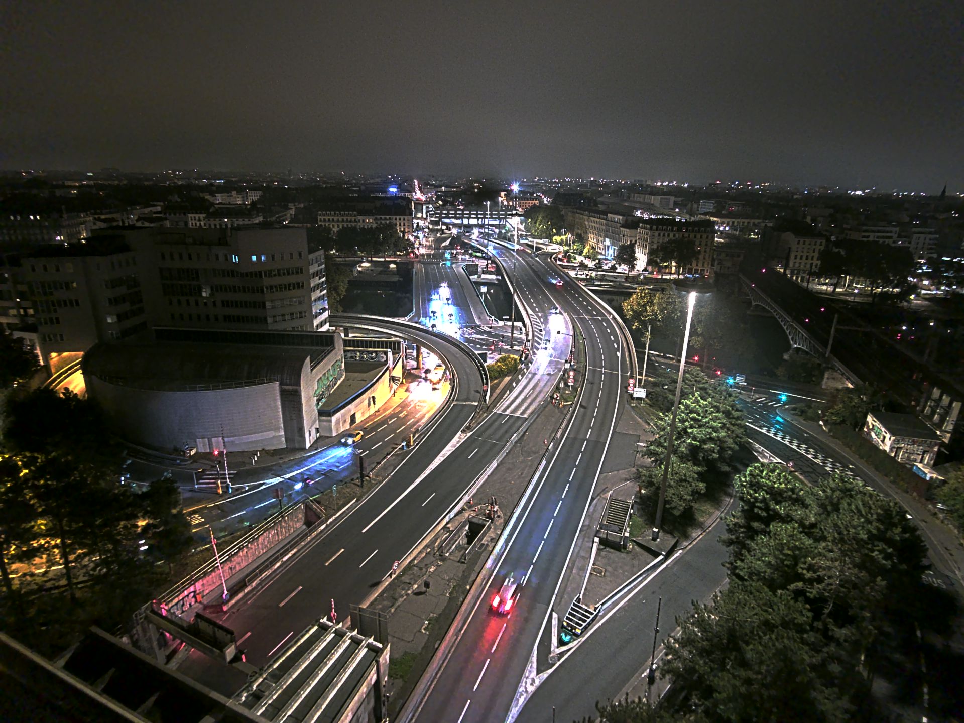 Caméra autoroute à Lyon Perrache à l'entrée Sud du Tunnel sous Fourvière, en direction de Marseille