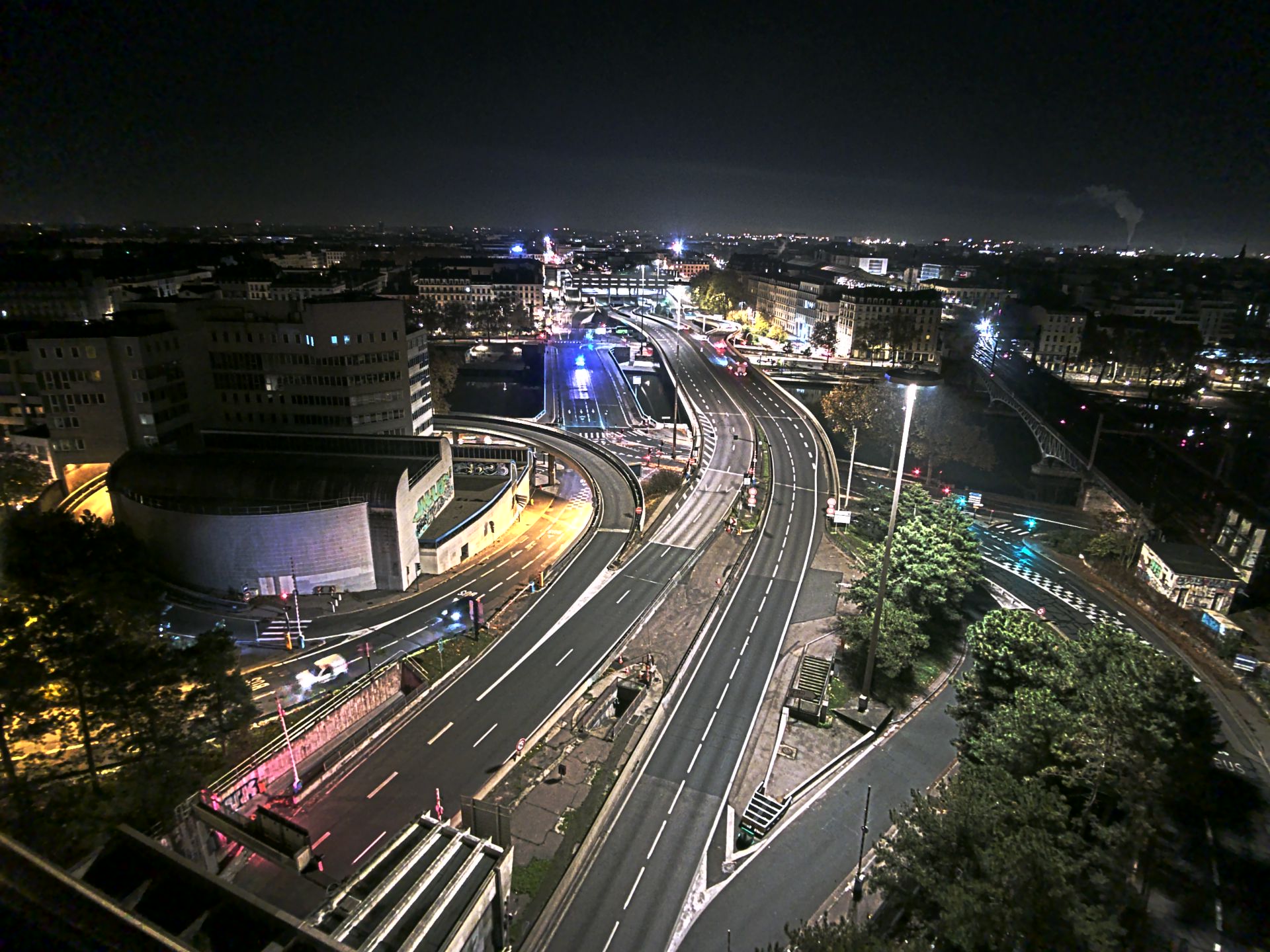 Caméra autoroute à Lyon Perrache à l'entrée Sud du Tunnel sous Fourvière, en direction de Marseille