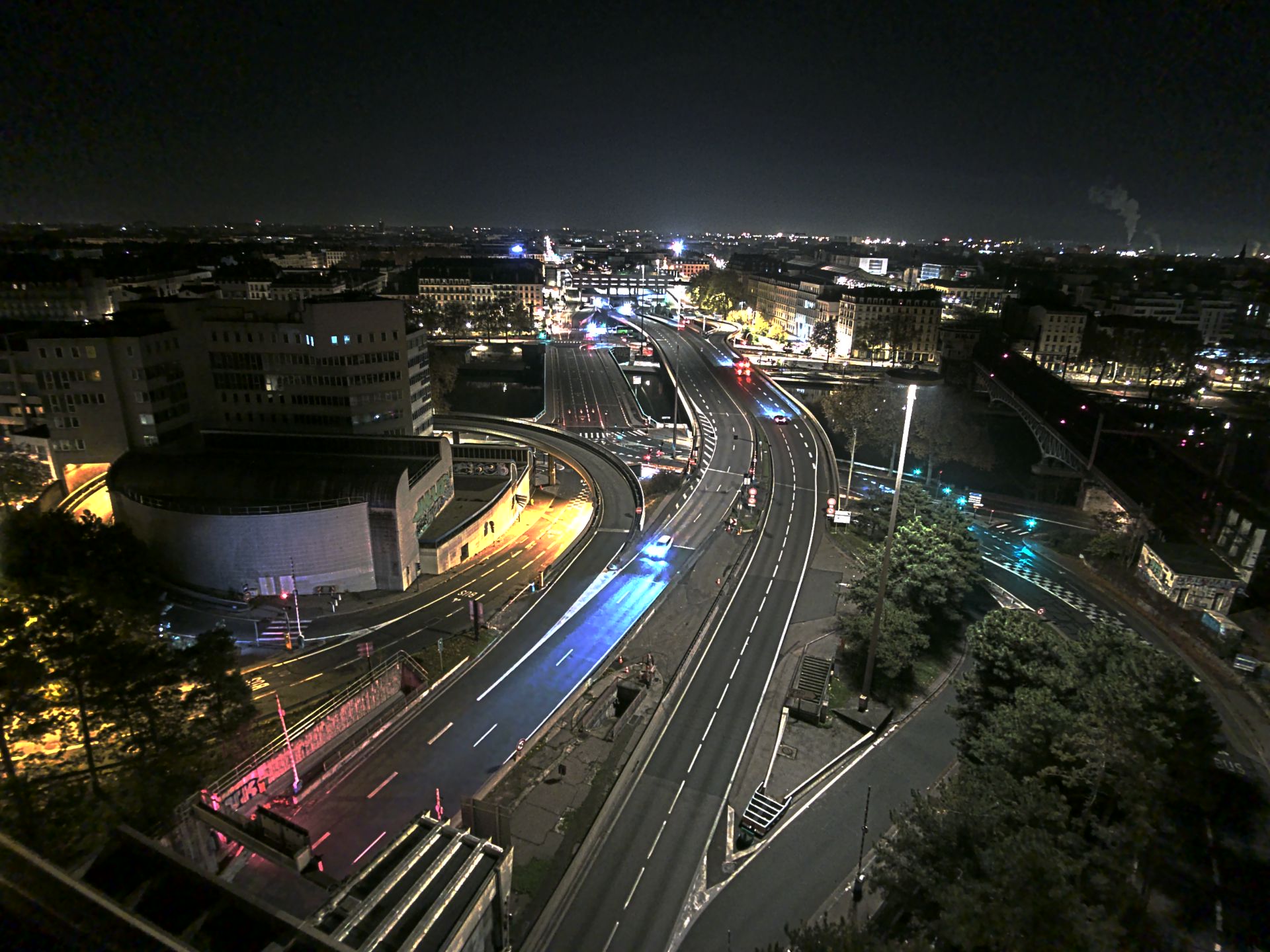 Caméra autoroute à Lyon Perrache à l'entrée Sud du Tunnel sous Fourvière, en direction de Marseille