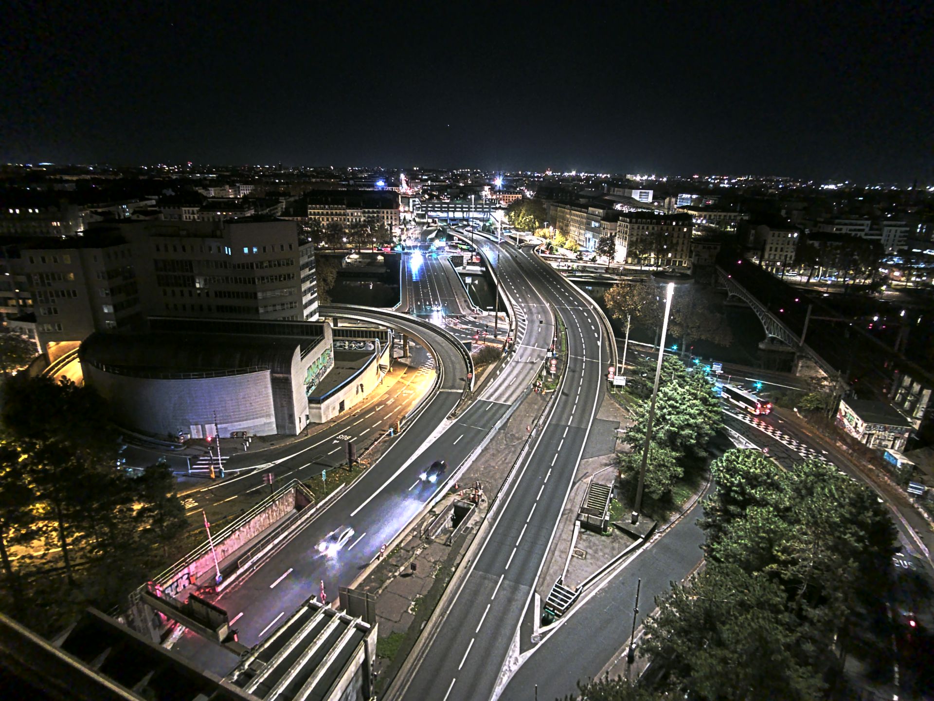 Caméra autoroute à Lyon Perrache à l'entrée Sud du Tunnel sous Fourvière, en direction de Marseille