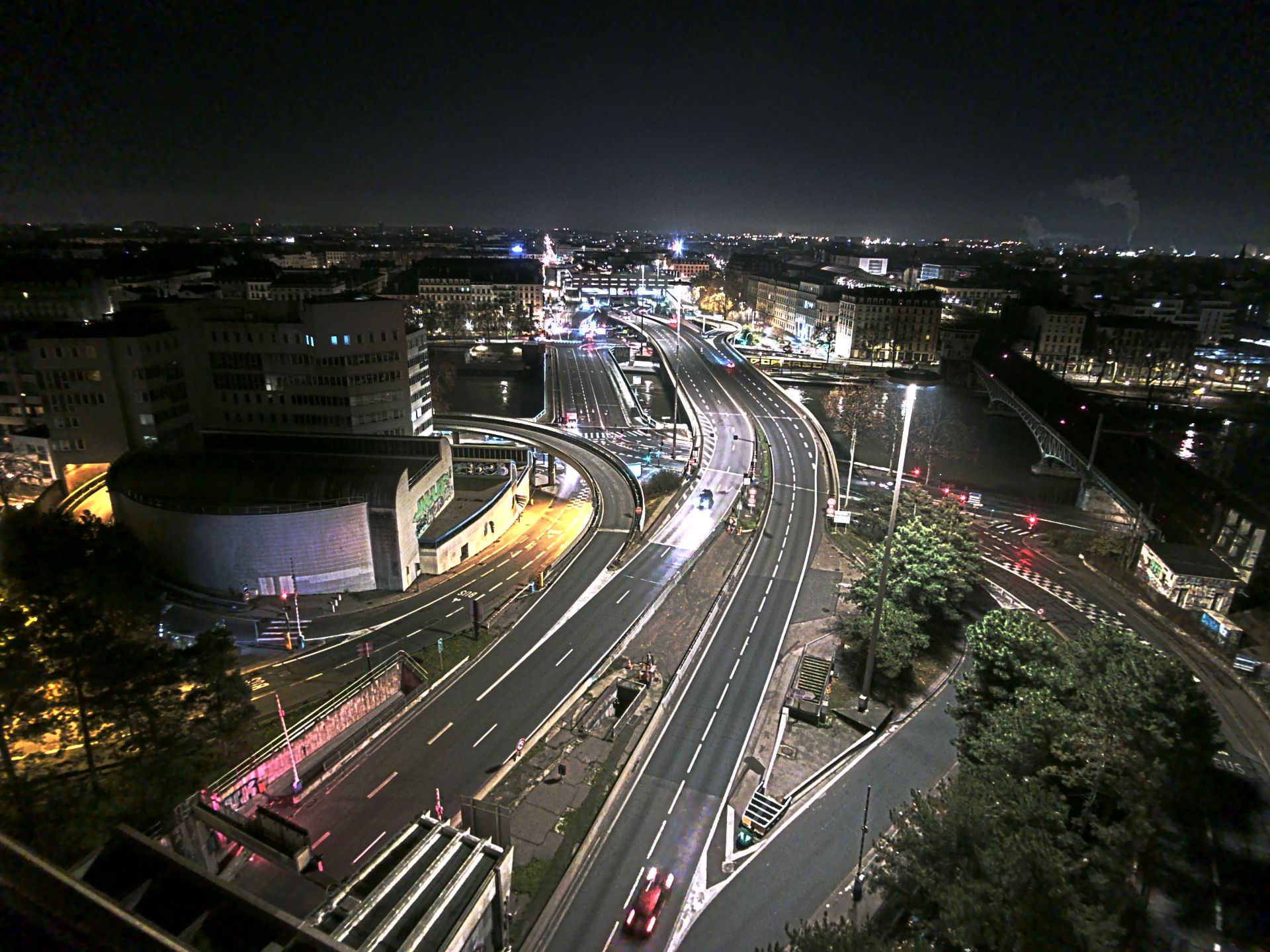 Caméra autoroute à Lyon Perrache à l'entrée Sud du Tunnel sous Fourvière, en direction de Marseille