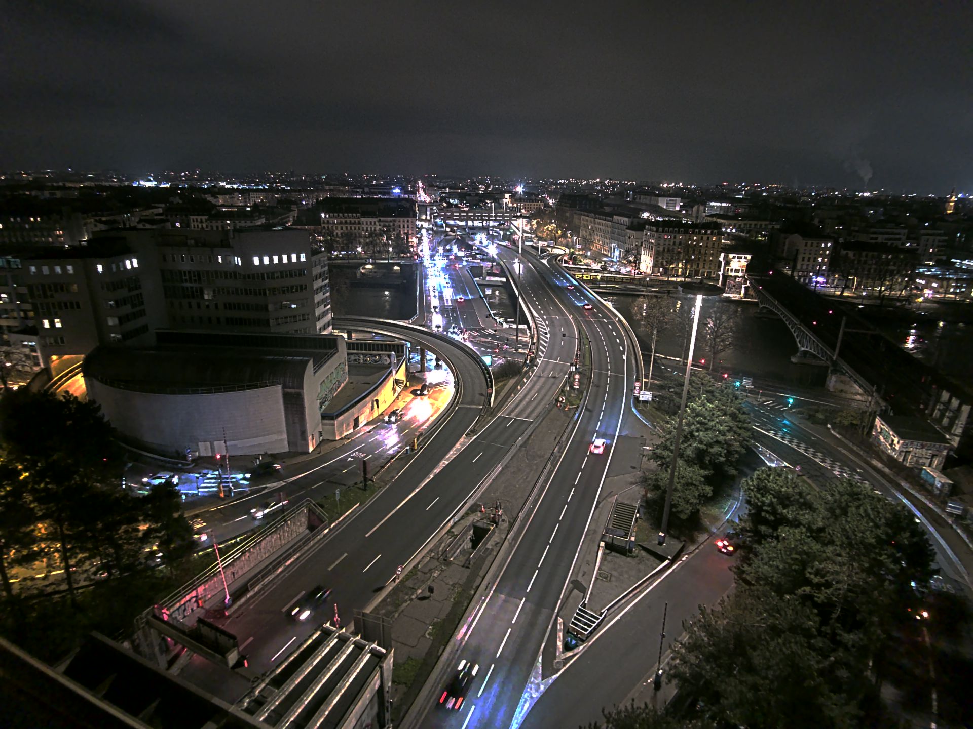 Caméra autoroute à Lyon Perrache à l'entrée Sud du Tunnel sous Fourvière, en direction de Marseille