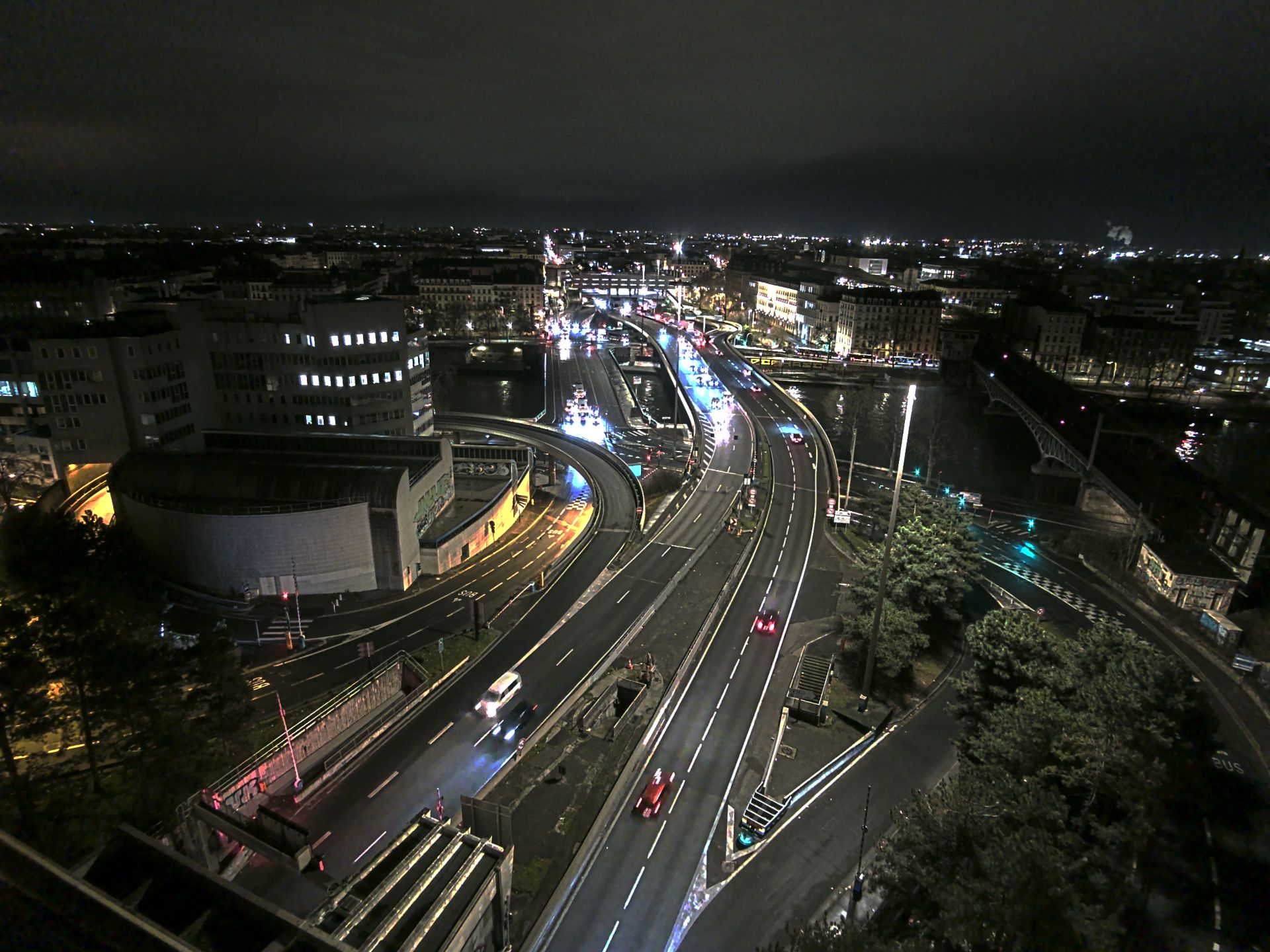 Caméra autoroute à Lyon Perrache à l'entrée Sud du Tunnel sous Fourvière, en direction de Marseille