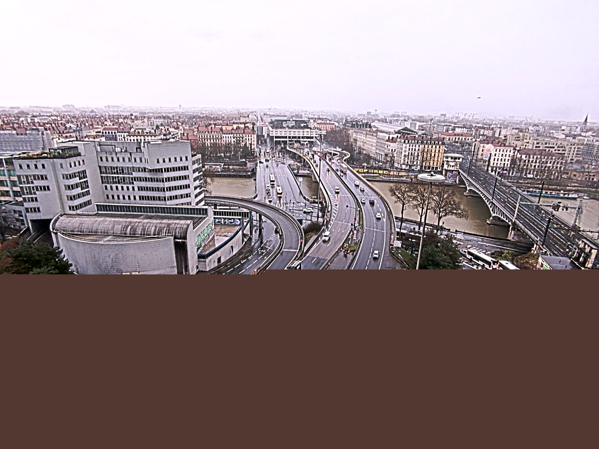 Caméra autoroute à Lyon Perrache à l'entrée Sud du Tunnel sous Fourvière, en direction de Marseille