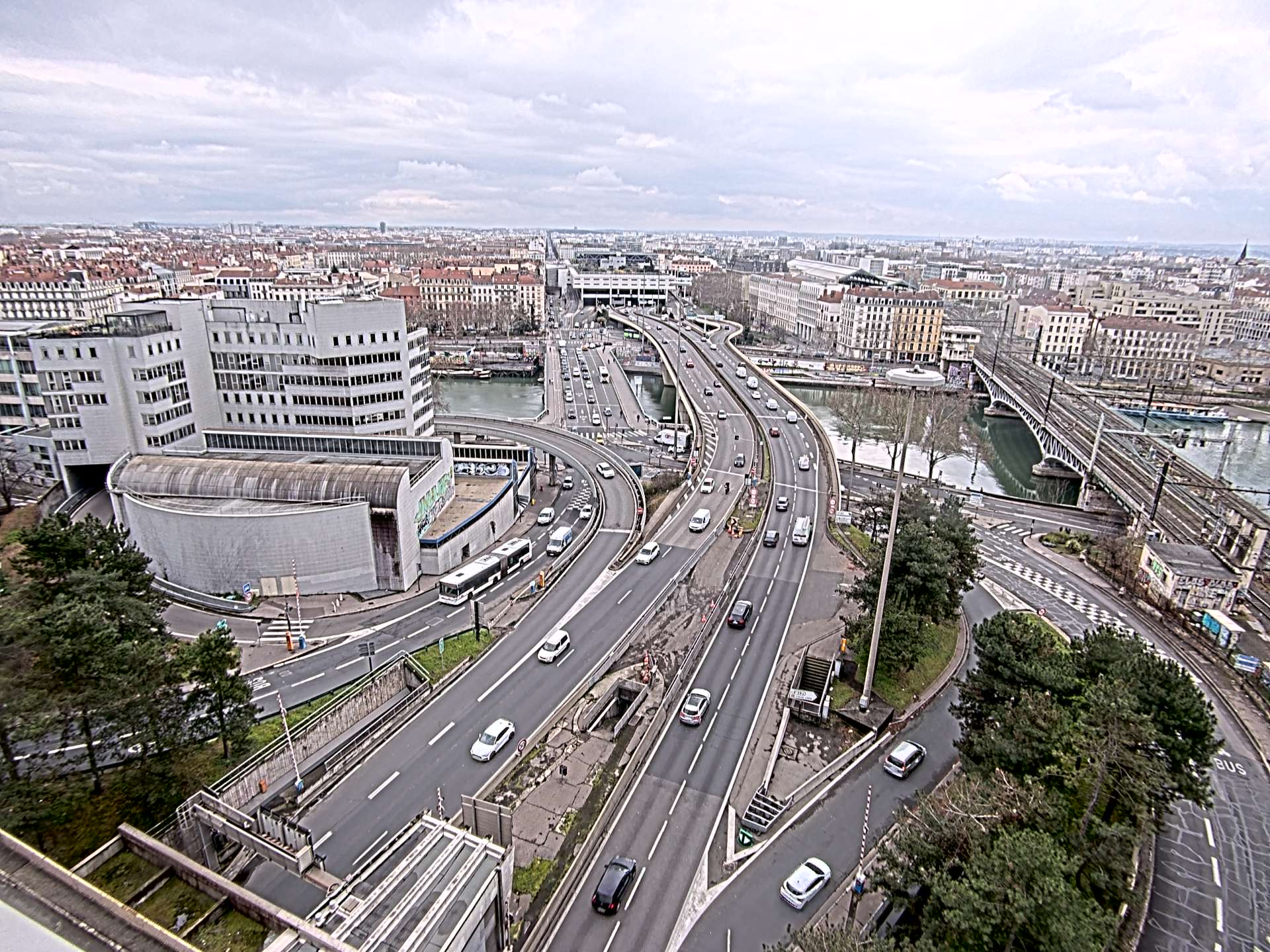 Caméra autoroute à Lyon Perrache à l'entrée Sud du Tunnel sous Fourvière, en direction de Marseille