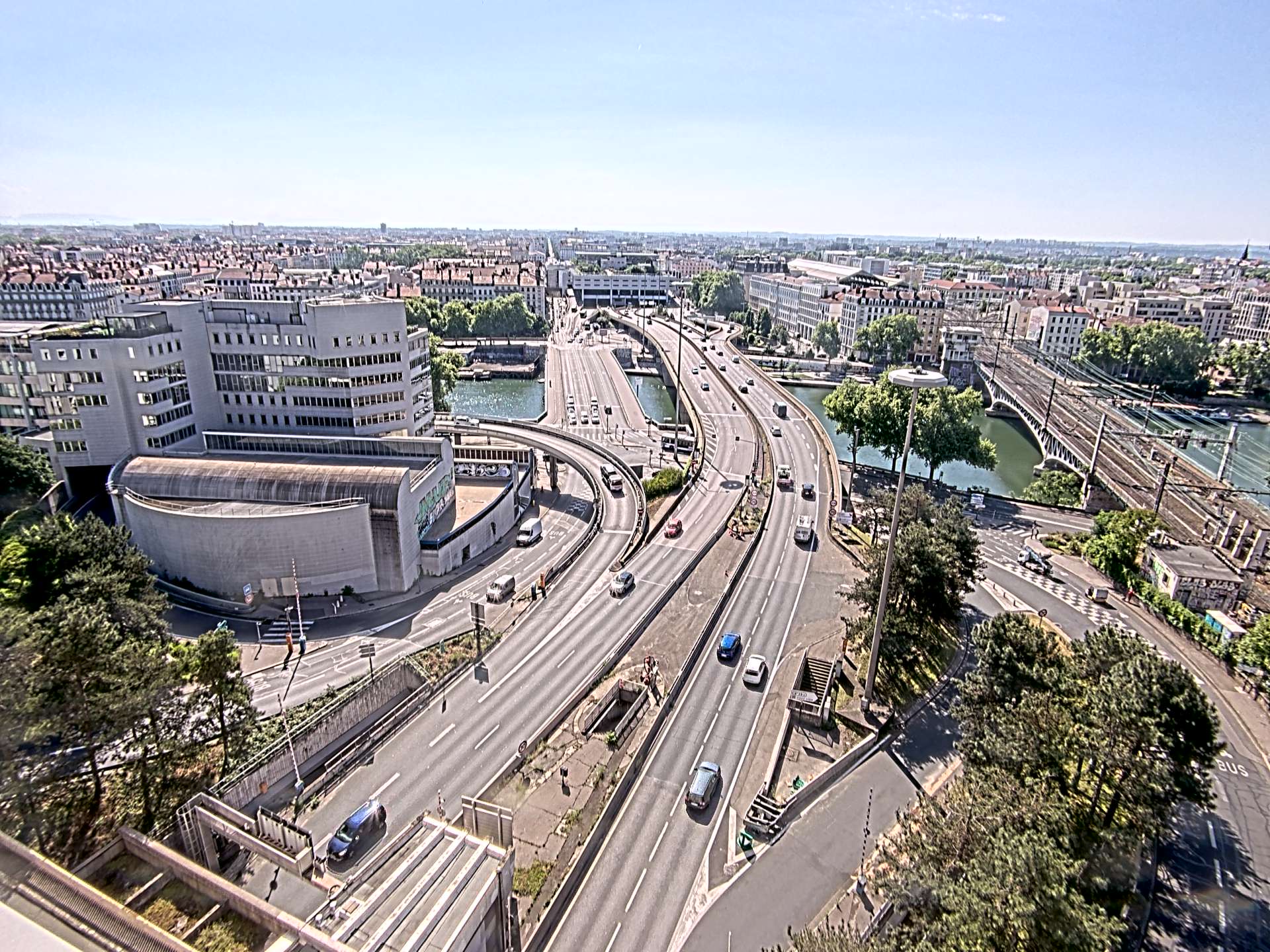 Caméra autoroute à Lyon Perrache à l'entrée Sud du Tunnel sous Fourvière, en direction de Marseille