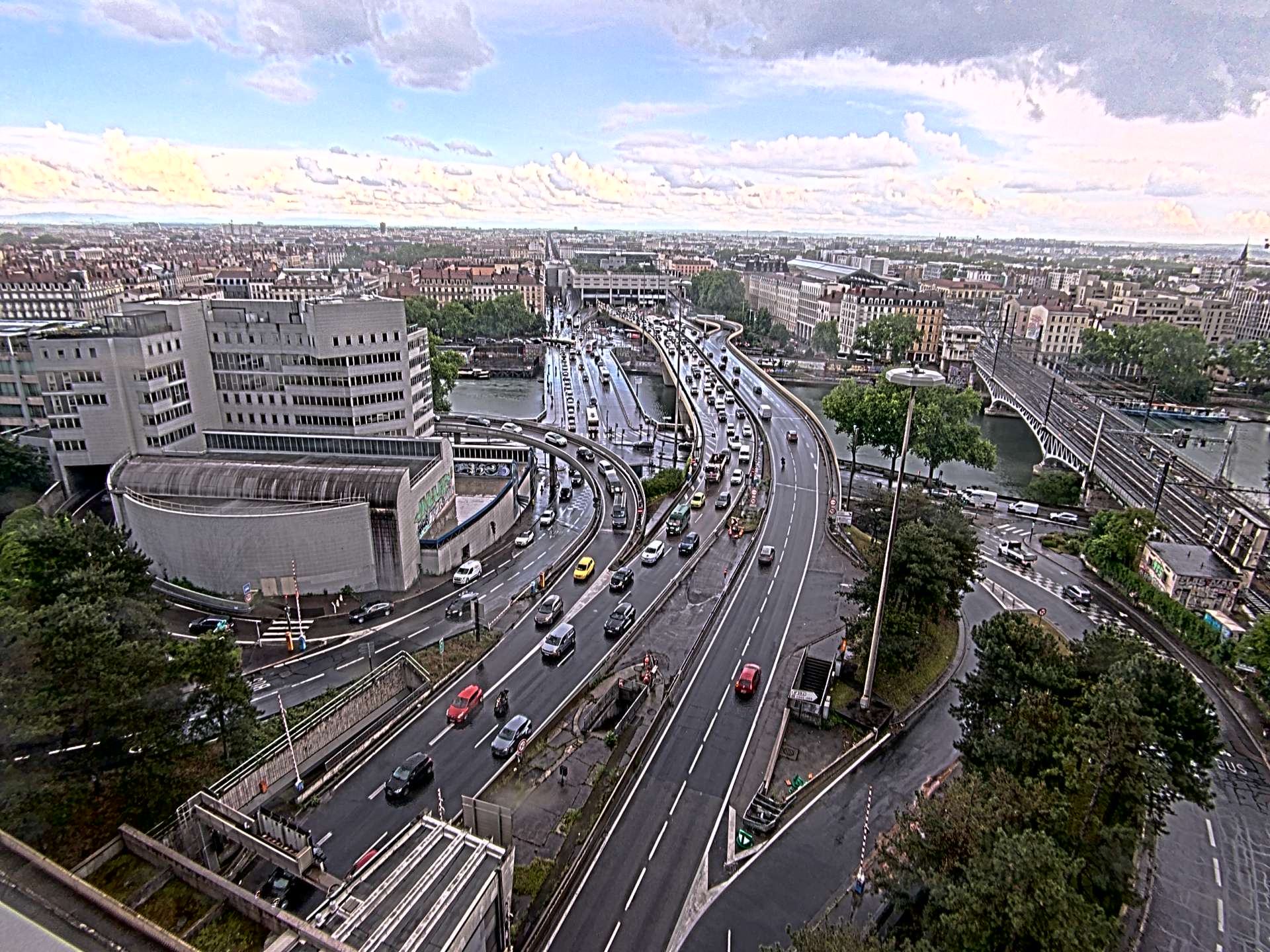 Caméra autoroute à Lyon Perrache à l'entrée Sud du Tunnel sous Fourvière, en direction de Marseille