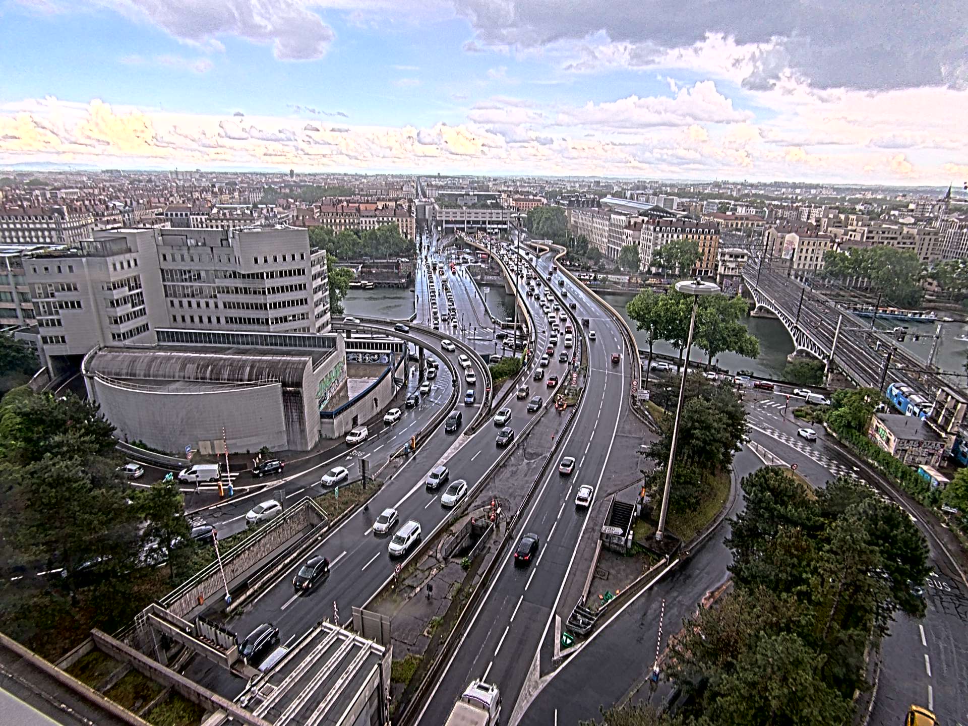 Caméra autoroute à Lyon Perrache à l'entrée Sud du Tunnel sous Fourvière, en direction de Marseille
