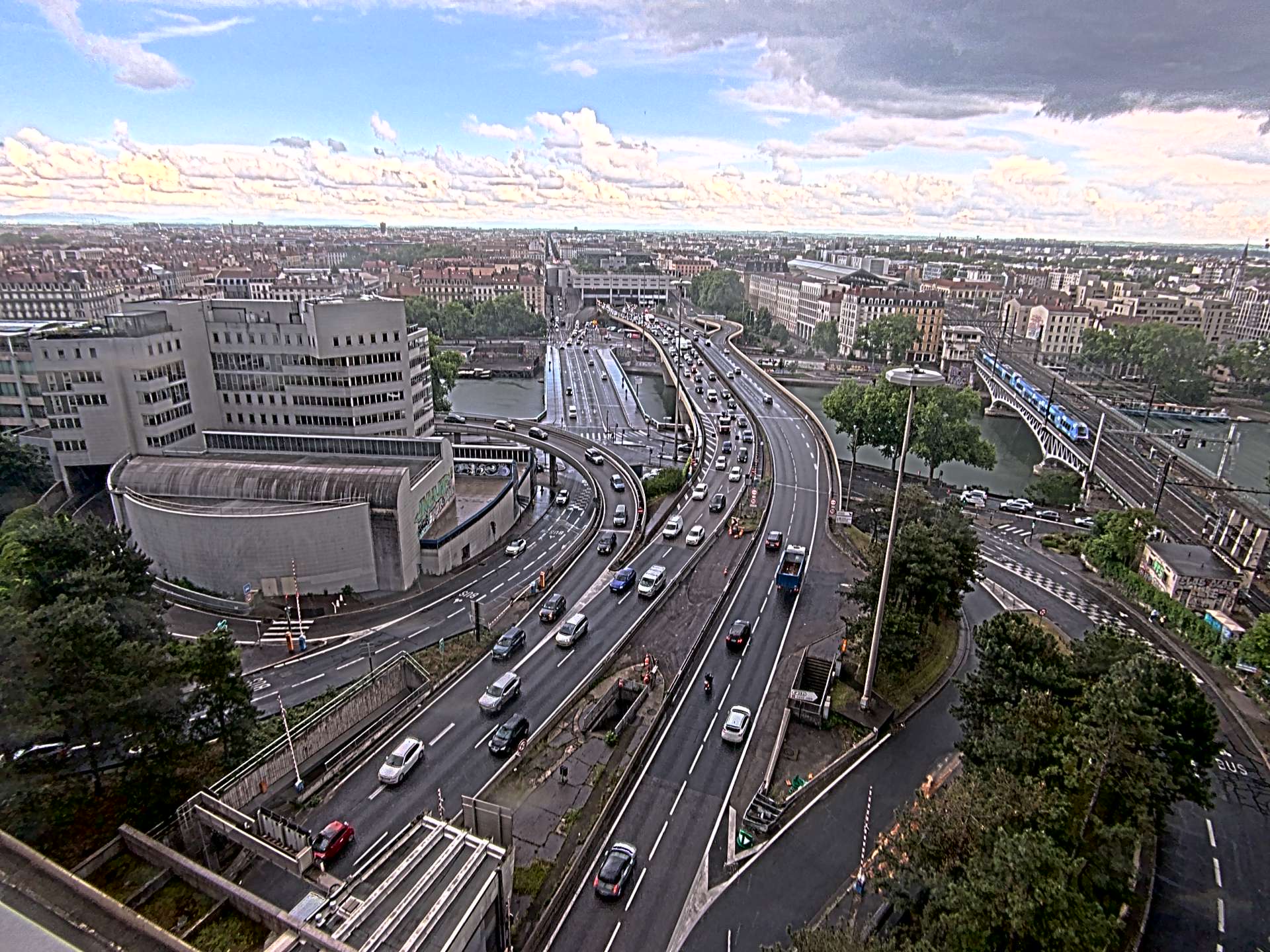 Caméra autoroute à Lyon Perrache à l'entrée Sud du Tunnel sous Fourvière, en direction de Marseille