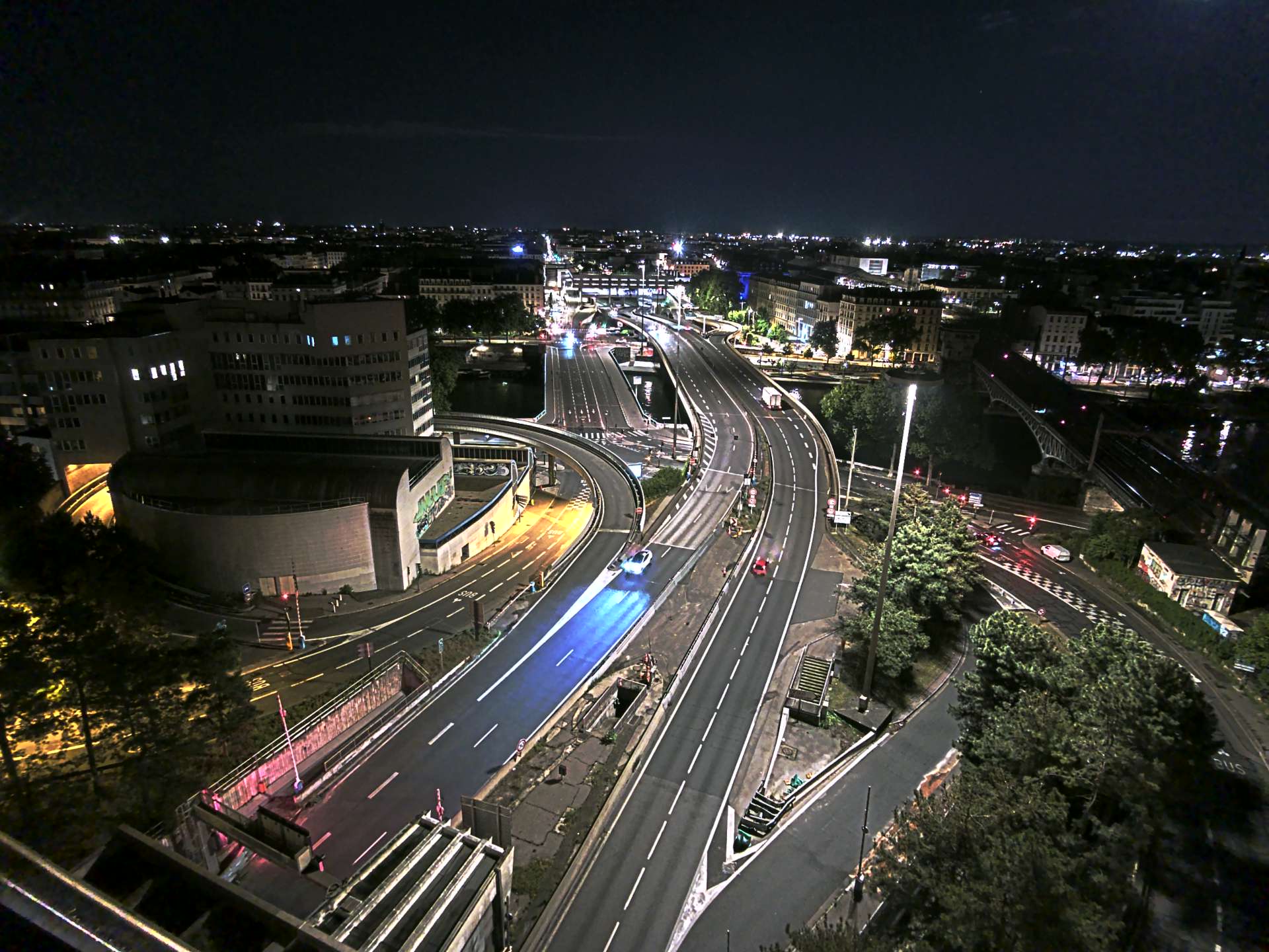 Caméra autoroute à Lyon Perrache à l'entrée Sud du Tunnel sous Fourvière, en direction de Marseille