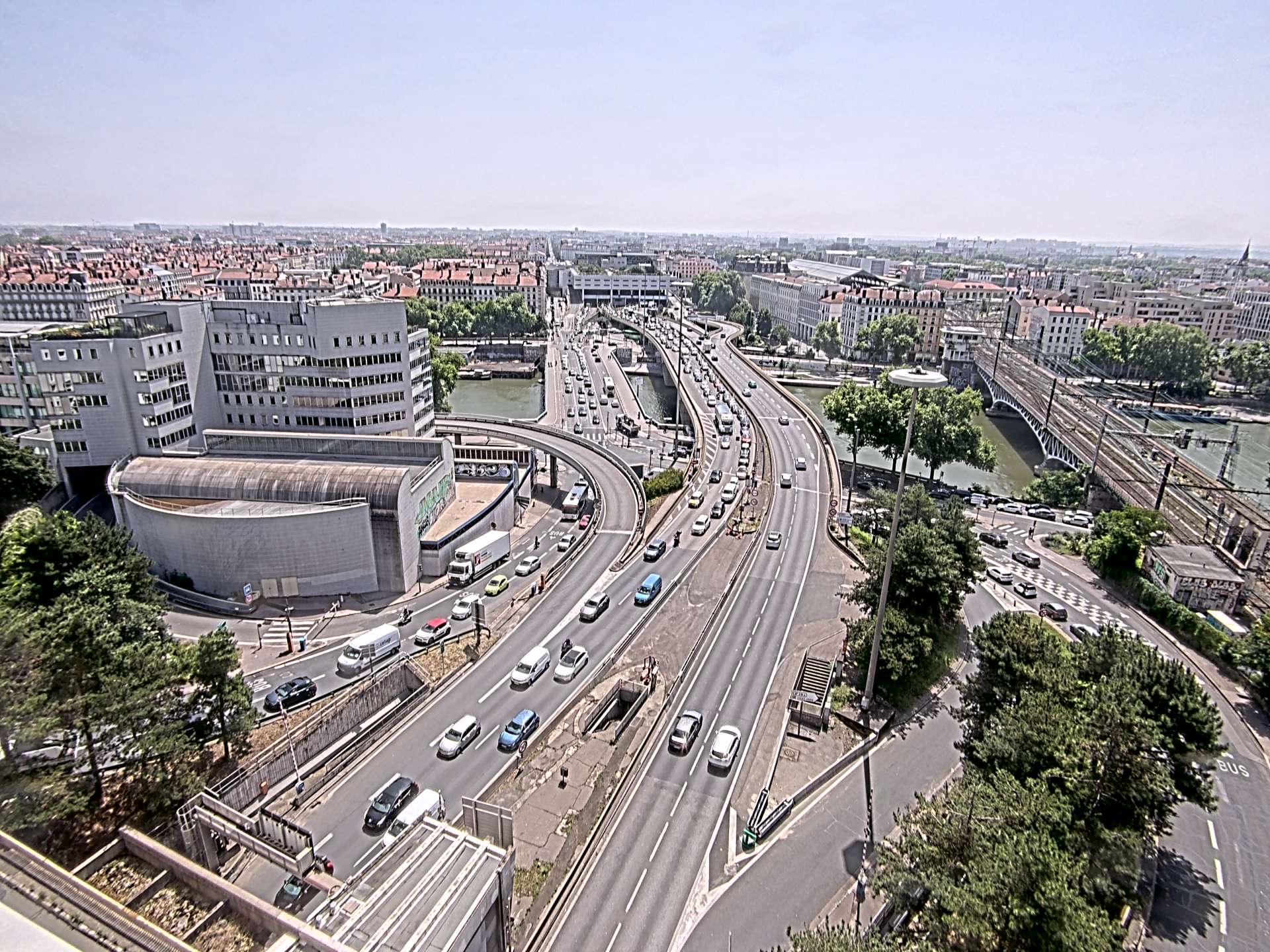 Caméra autoroute à Lyon Perrache à l'entrée Sud du Tunnel sous Fourvière, en direction de Marseille