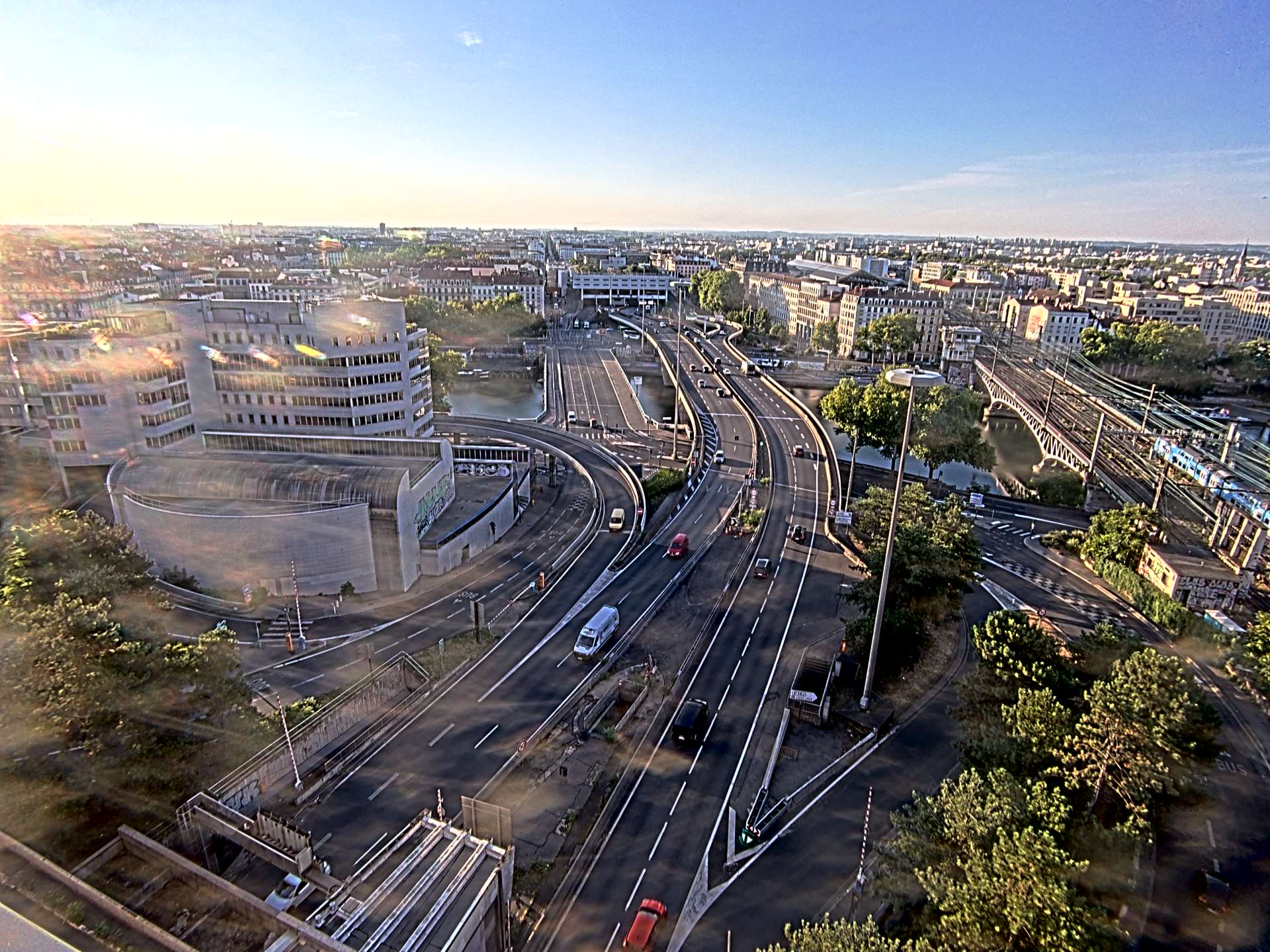 Caméra autoroute à Lyon Perrache à l'entrée Sud du Tunnel sous Fourvière, en direction de Marseille
