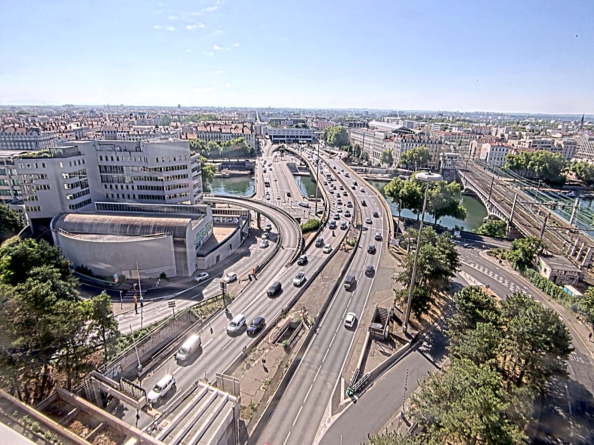 Caméra autoroute à Lyon Perrache à l'entrée Sud du Tunnel sous Fourvière, en direction de Marseille