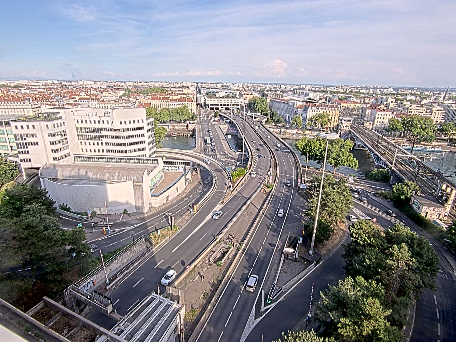 Caméra autoroute à Lyon Perrache à l'entrée Sud du Tunnel sous Fourvière, en direction de Marseille
