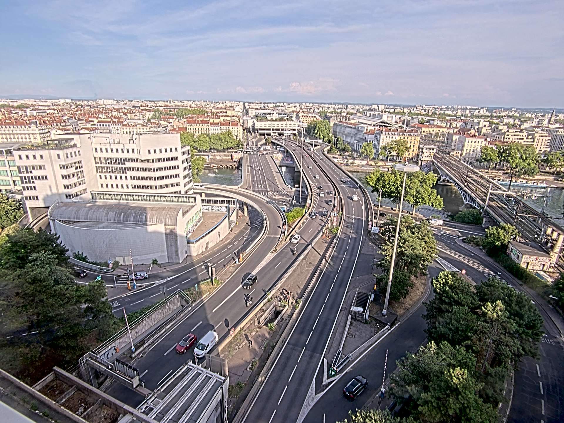 Caméra autoroute à Lyon Perrache à l'entrée Sud du Tunnel sous Fourvière, en direction de Marseille