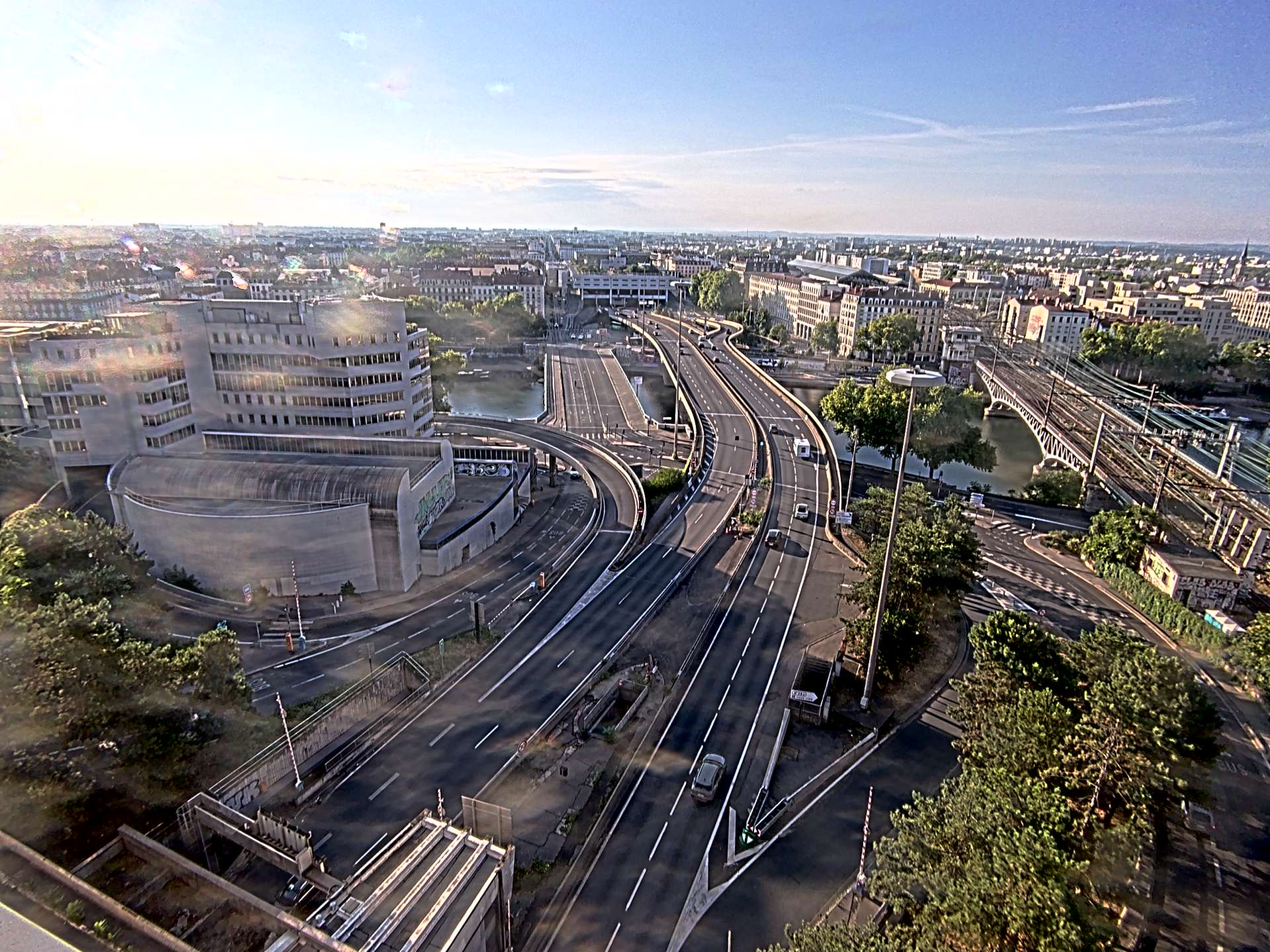 Caméra autoroute à Lyon Perrache à l'entrée Sud du Tunnel sous Fourvière, en direction de Marseille