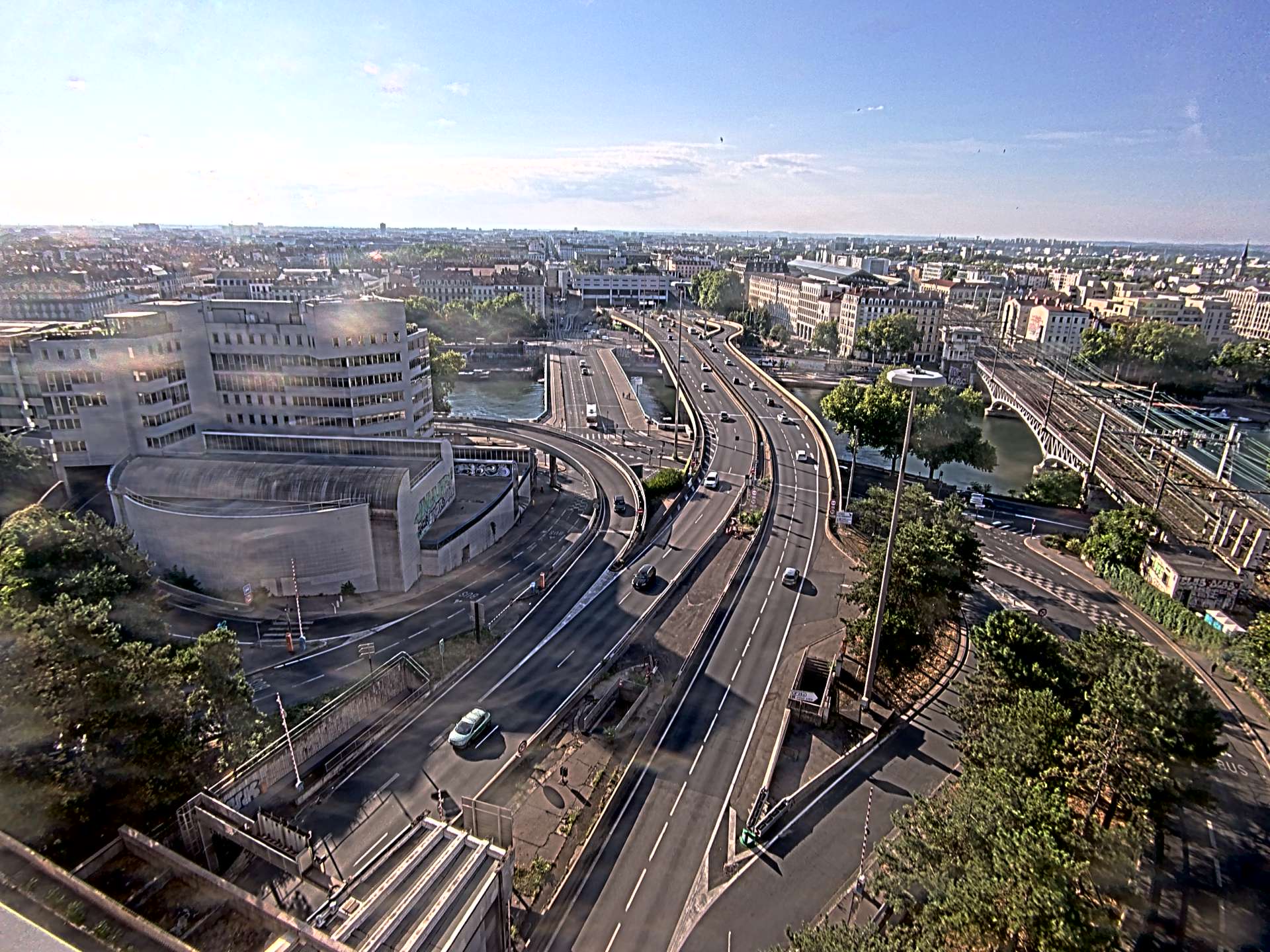 Caméra autoroute à Lyon Perrache à l'entrée Sud du Tunnel sous Fourvière, en direction de Marseille