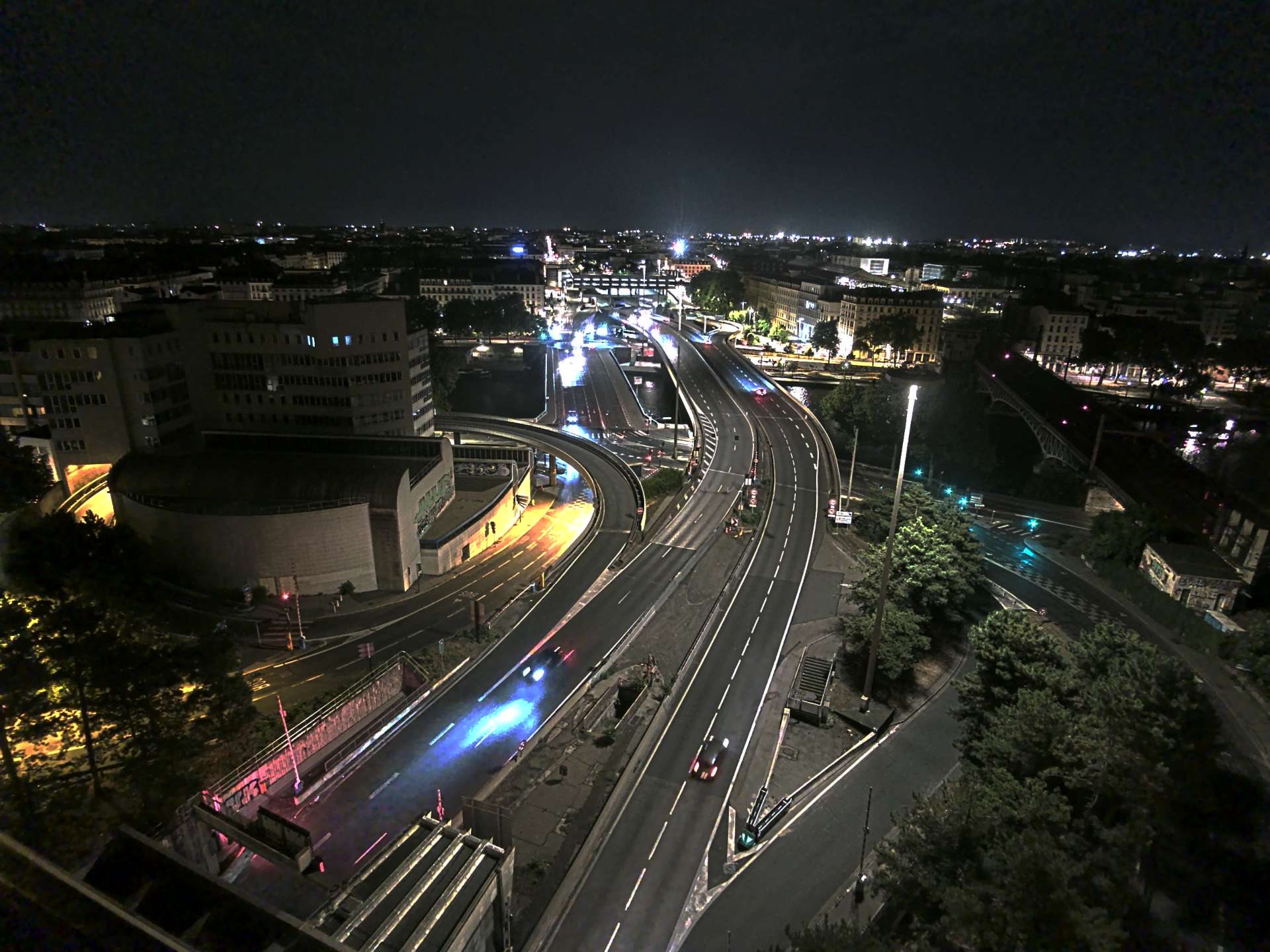 Caméra autoroute à Lyon Perrache à l'entrée Sud du Tunnel sous Fourvière, en direction de Marseille