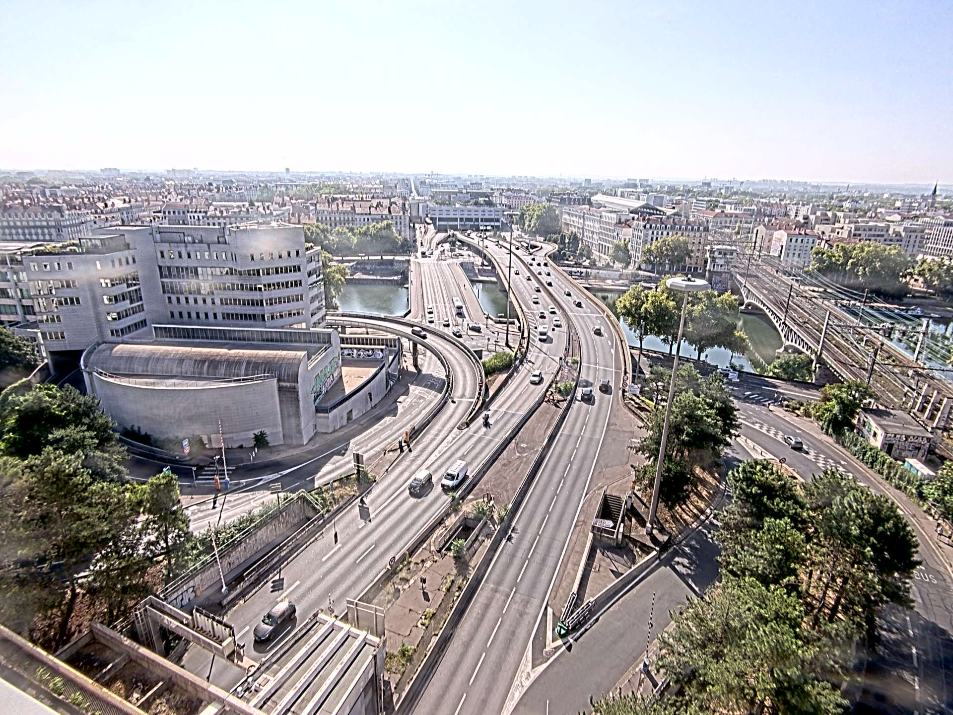 Caméra autoroute à Lyon Perrache à l'entrée Sud du Tunnel sous Fourvière, en direction de Marseille