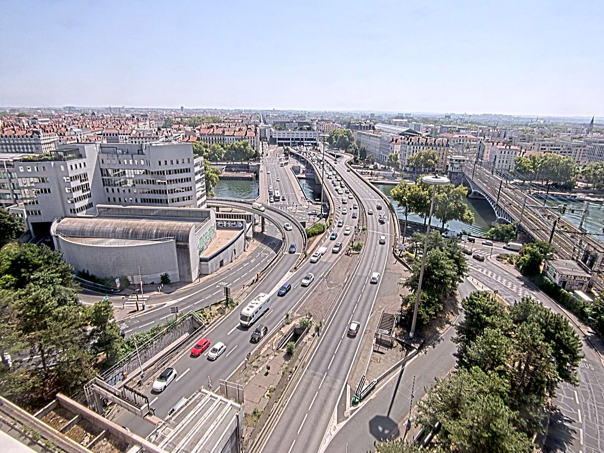 Caméra autoroute à Lyon Perrache à l'entrée Sud du Tunnel sous Fourvière, en direction de Marseille
