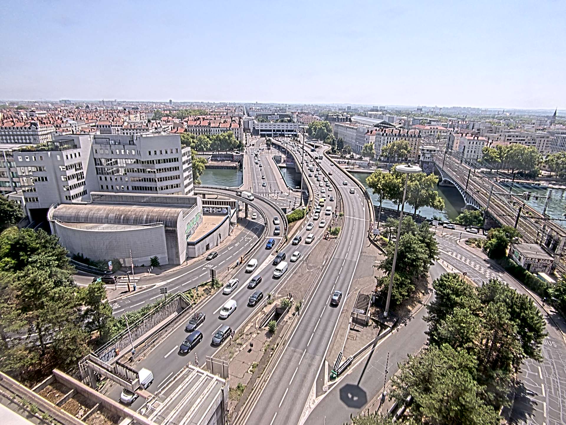 Caméra autoroute à Lyon Perrache à l'entrée Sud du Tunnel sous Fourvière, en direction de Marseille