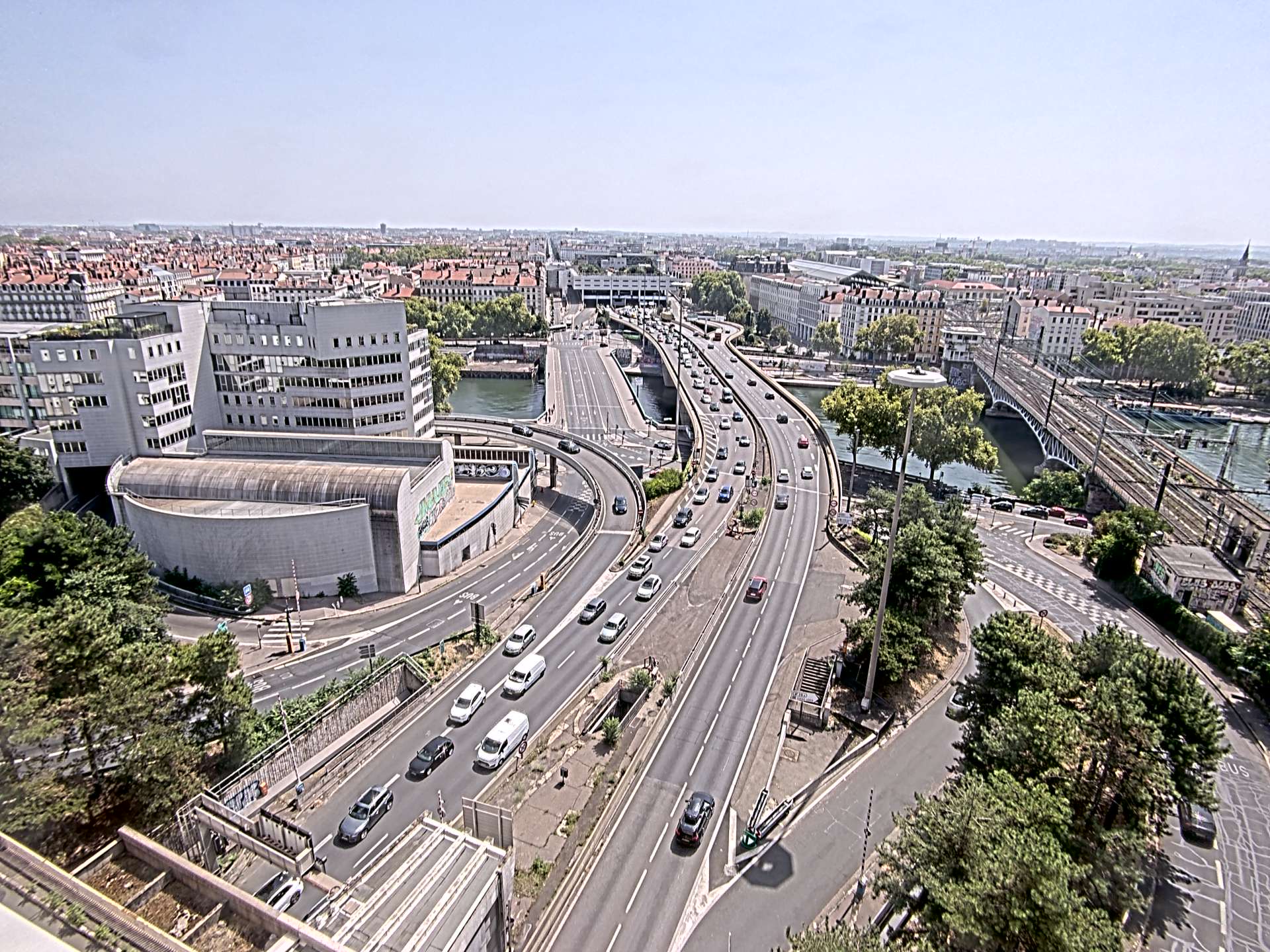 Caméra autoroute à Lyon Perrache à l'entrée Sud du Tunnel sous Fourvière, en direction de Marseille